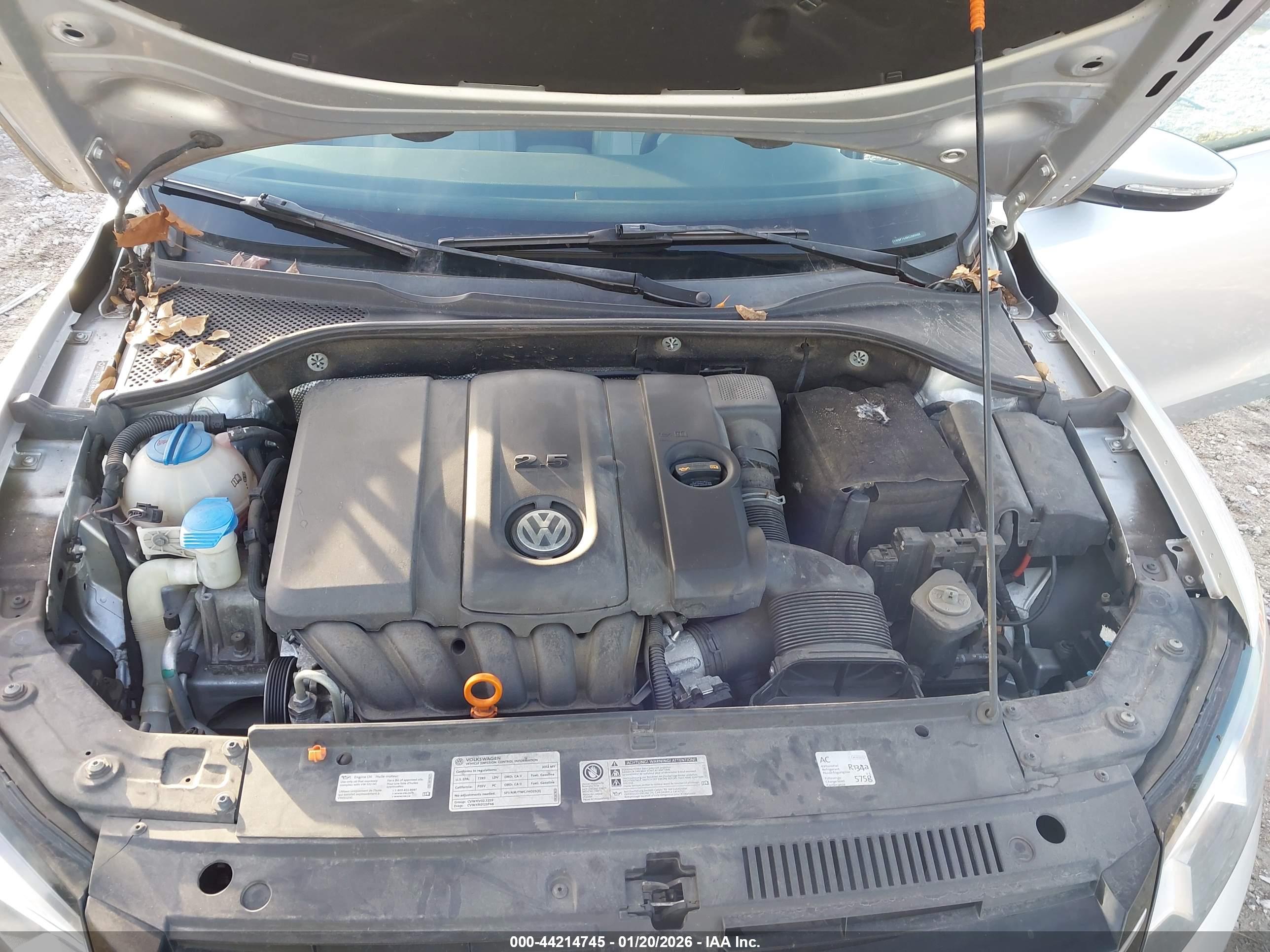VOLKSWAGEN PASSAT image 10