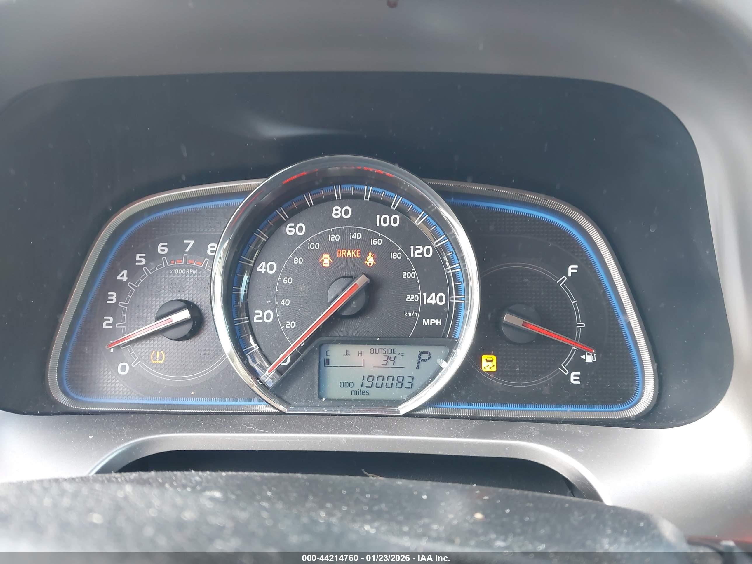 TOYOTA RAV4 image 7
