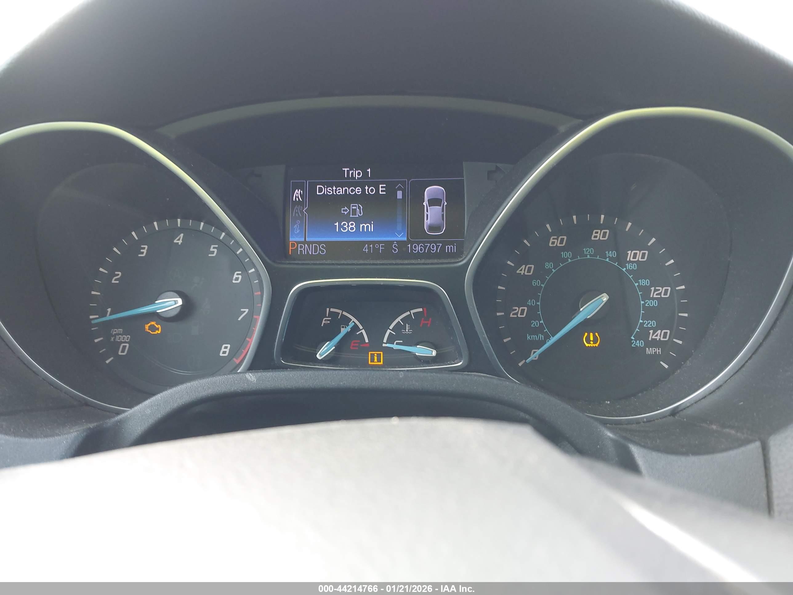 FORD FOCUS image 7