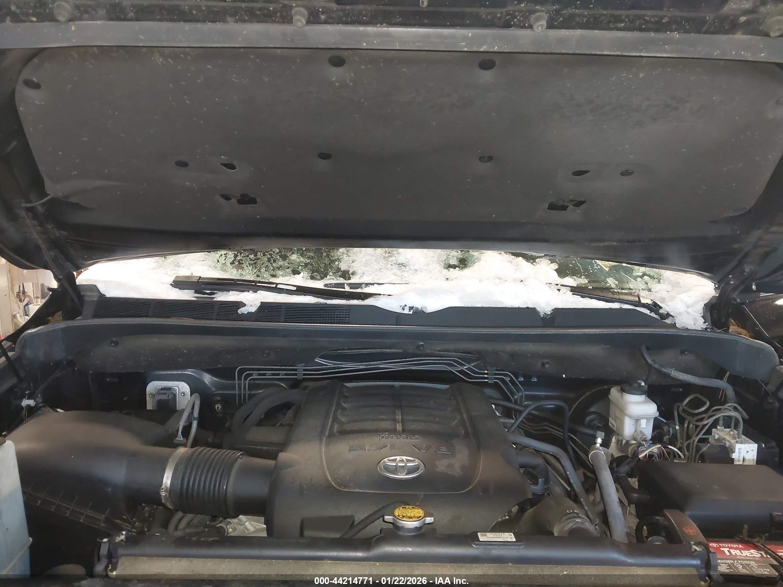 TOYOTA TUNDRA image 10