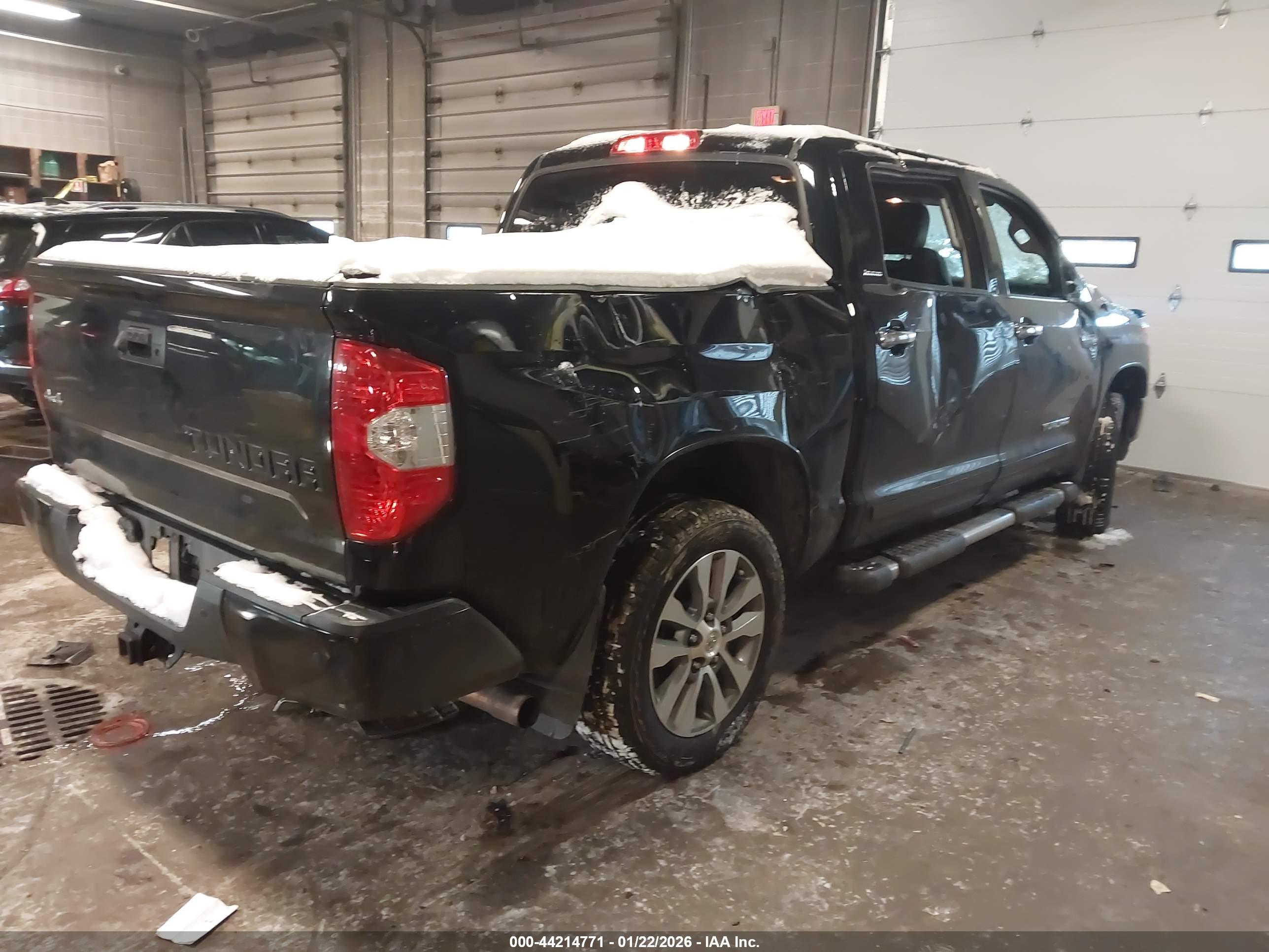 TOYOTA TUNDRA image 4