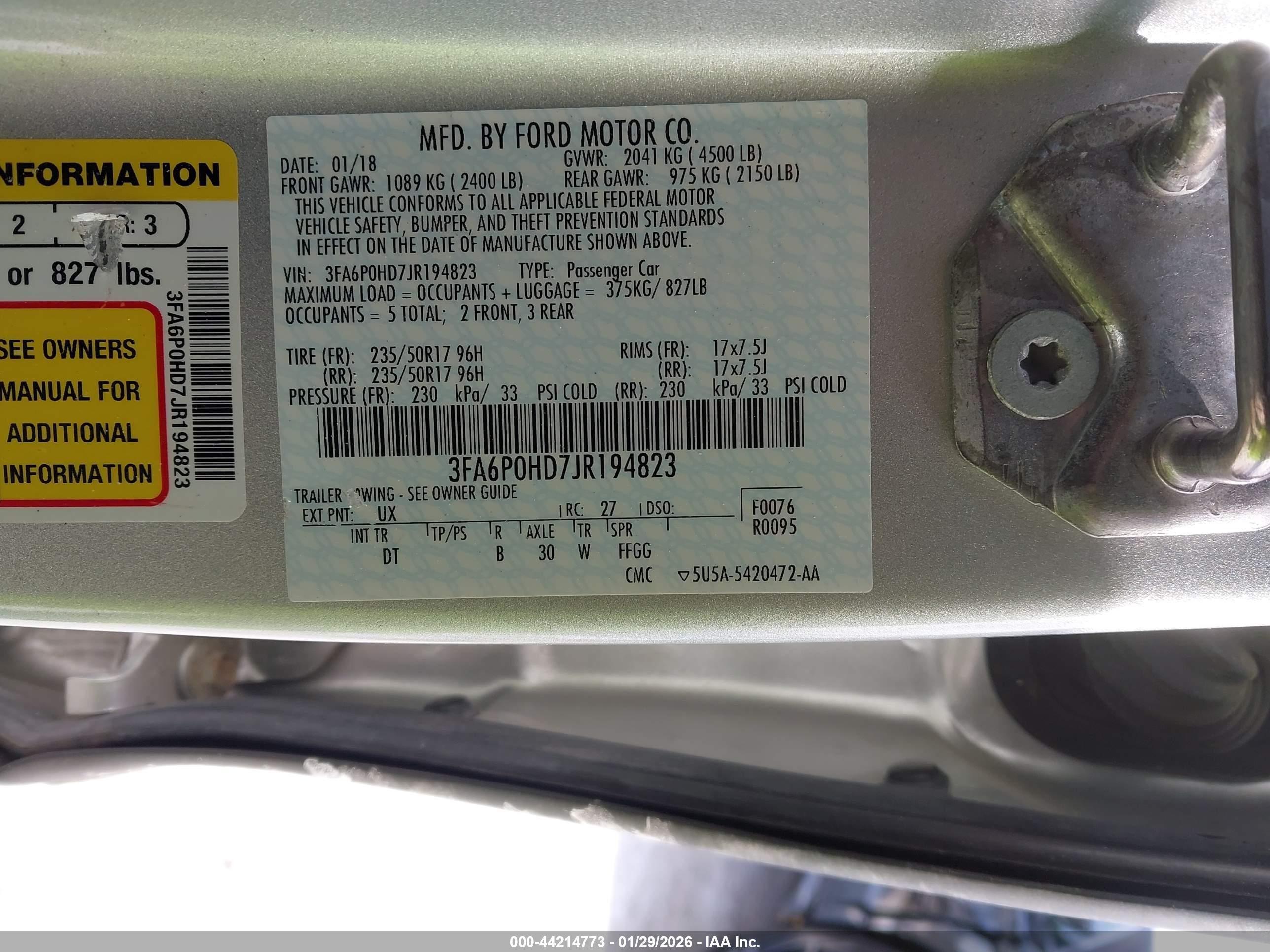 FORD FUSION image 9