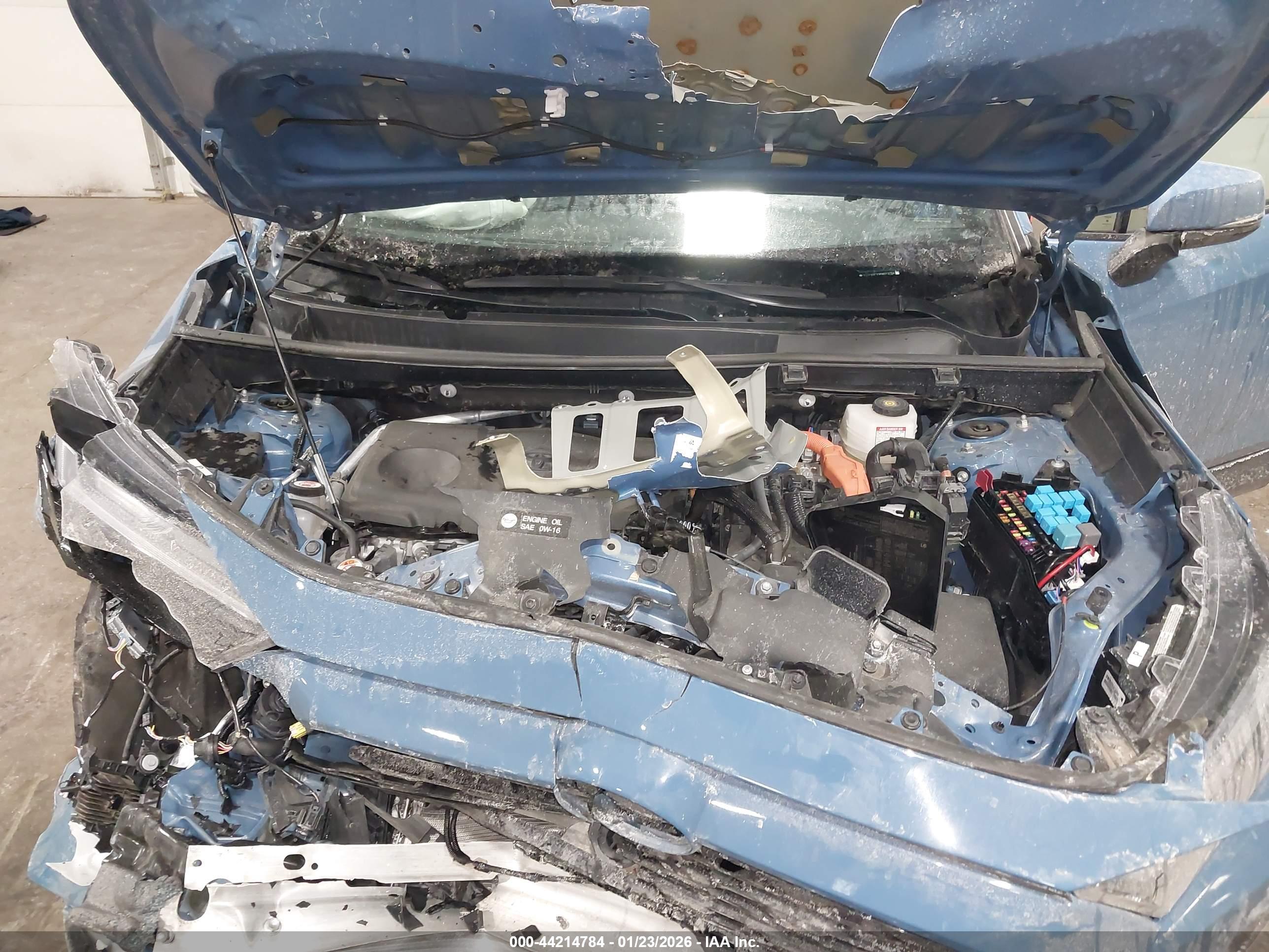 TOYOTA RAV4 image 10