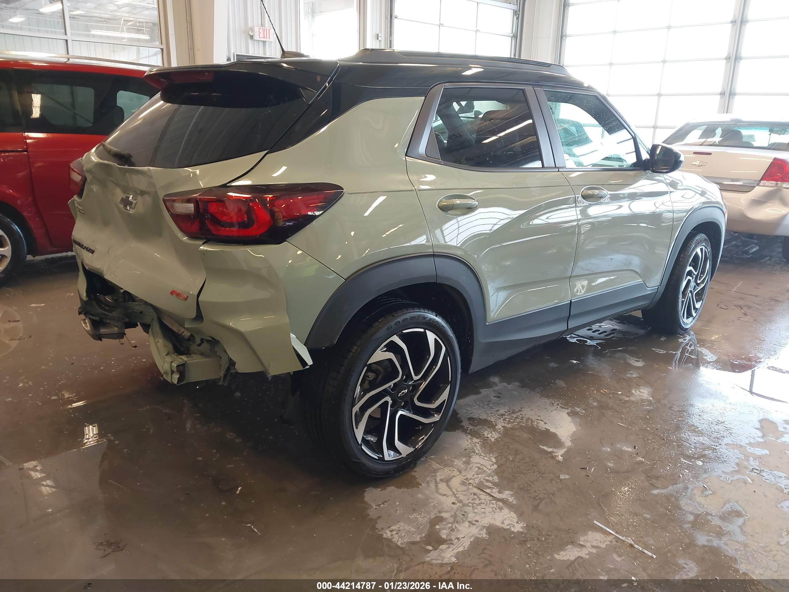 CHEVROLET TRAILBLAZER image 4