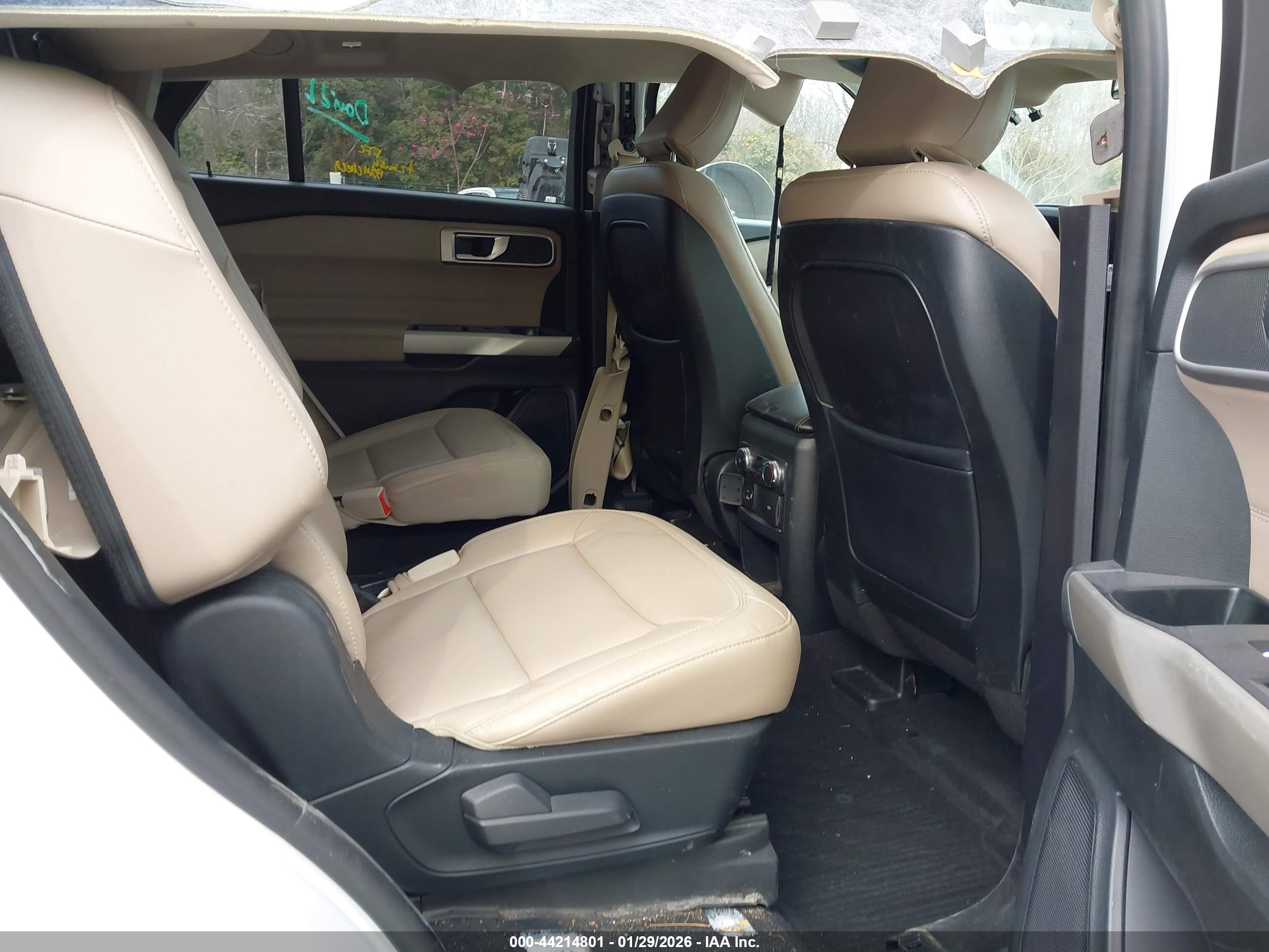 FORD EXPLORER image 8