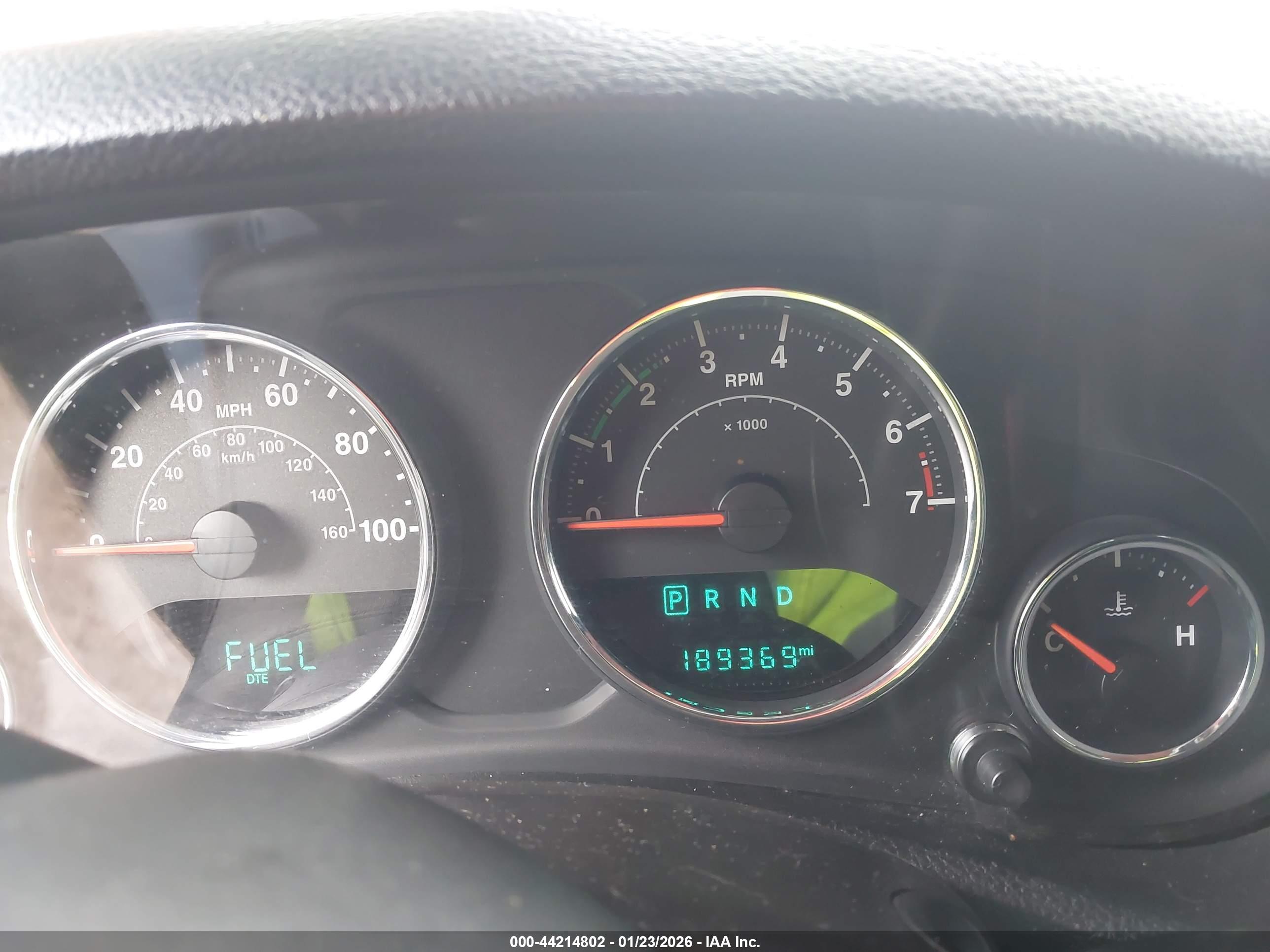 JEEP WRANGLER image 7
