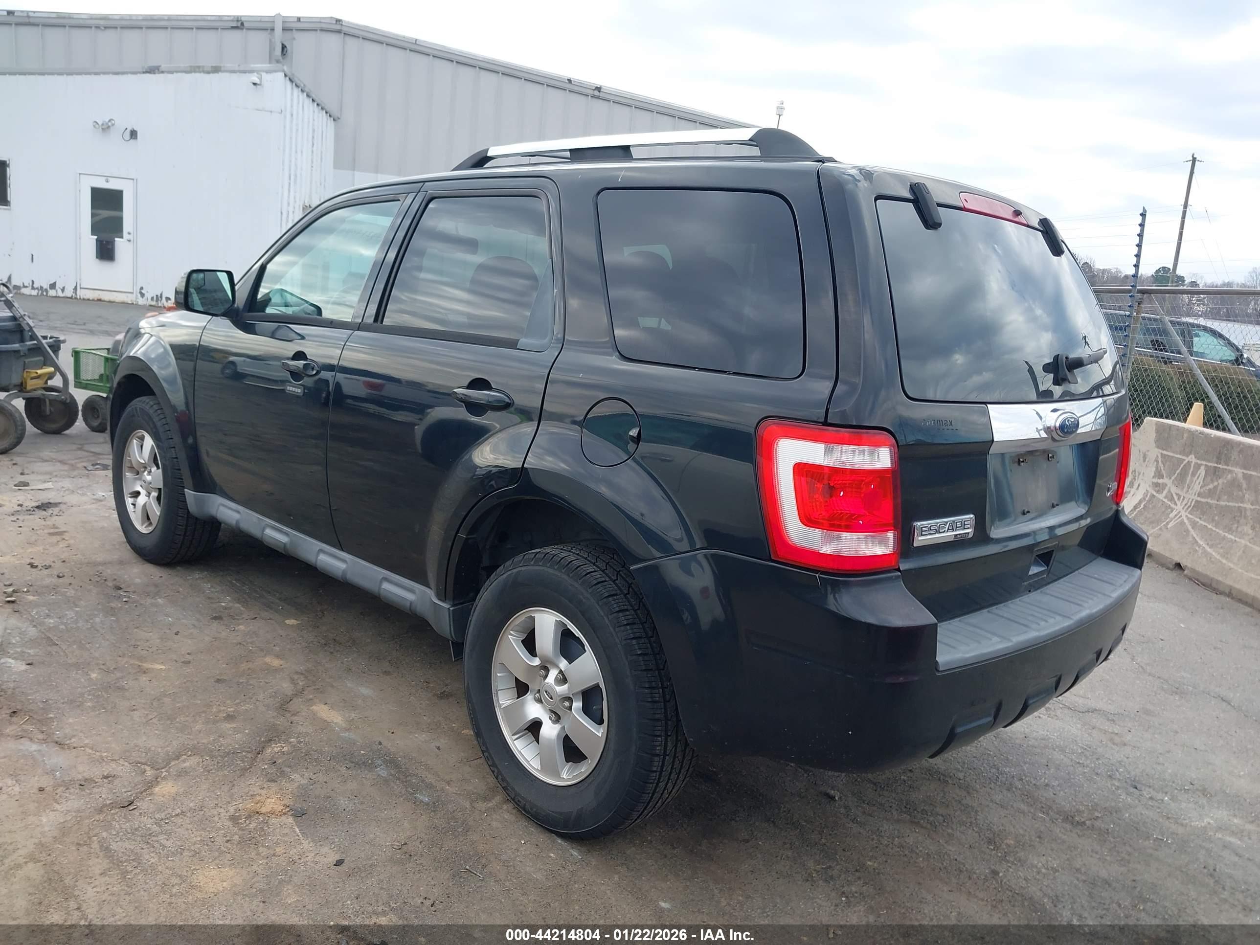 FORD ESCAPE image 3