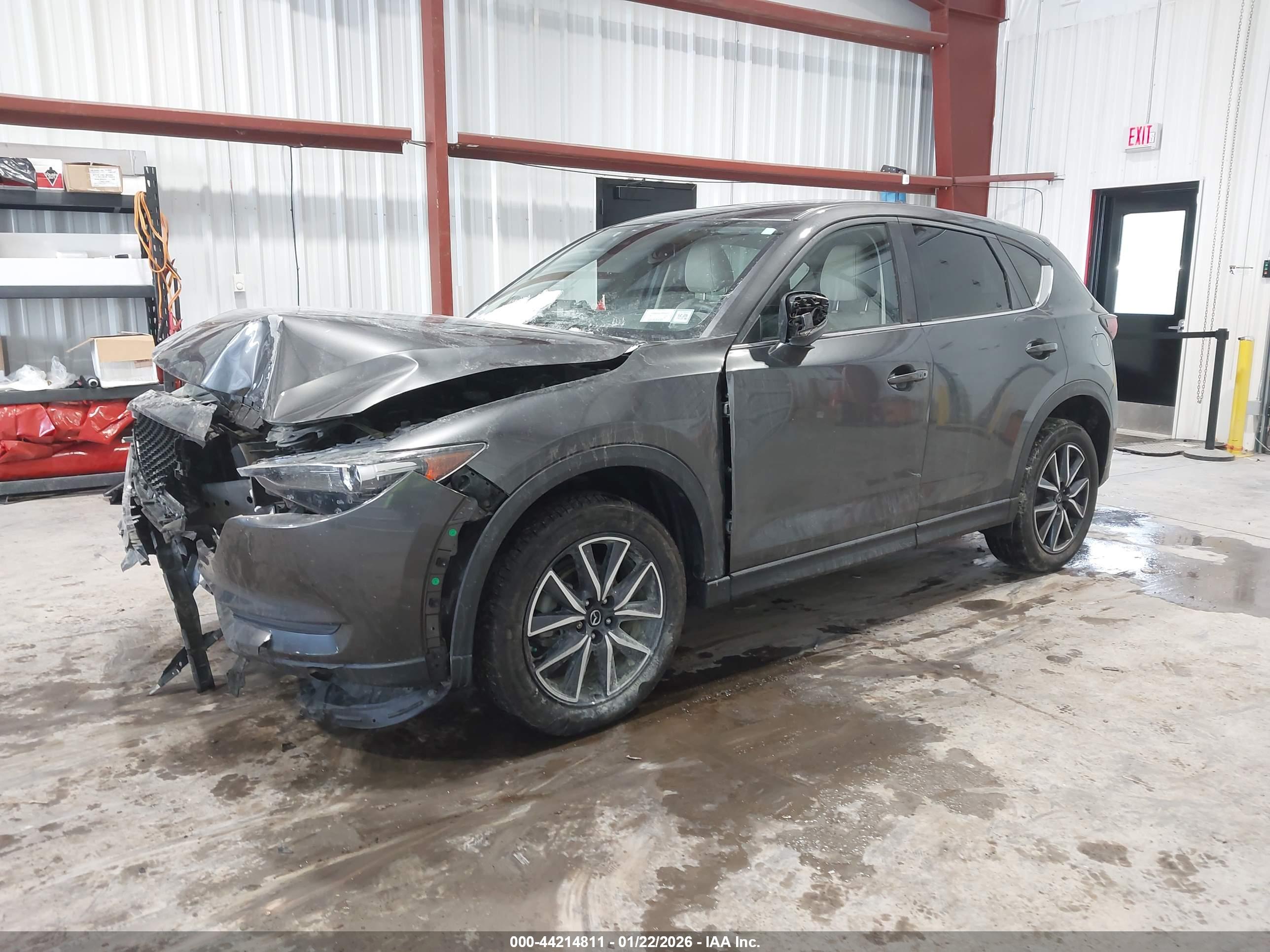 MAZDA CX-5 image 2