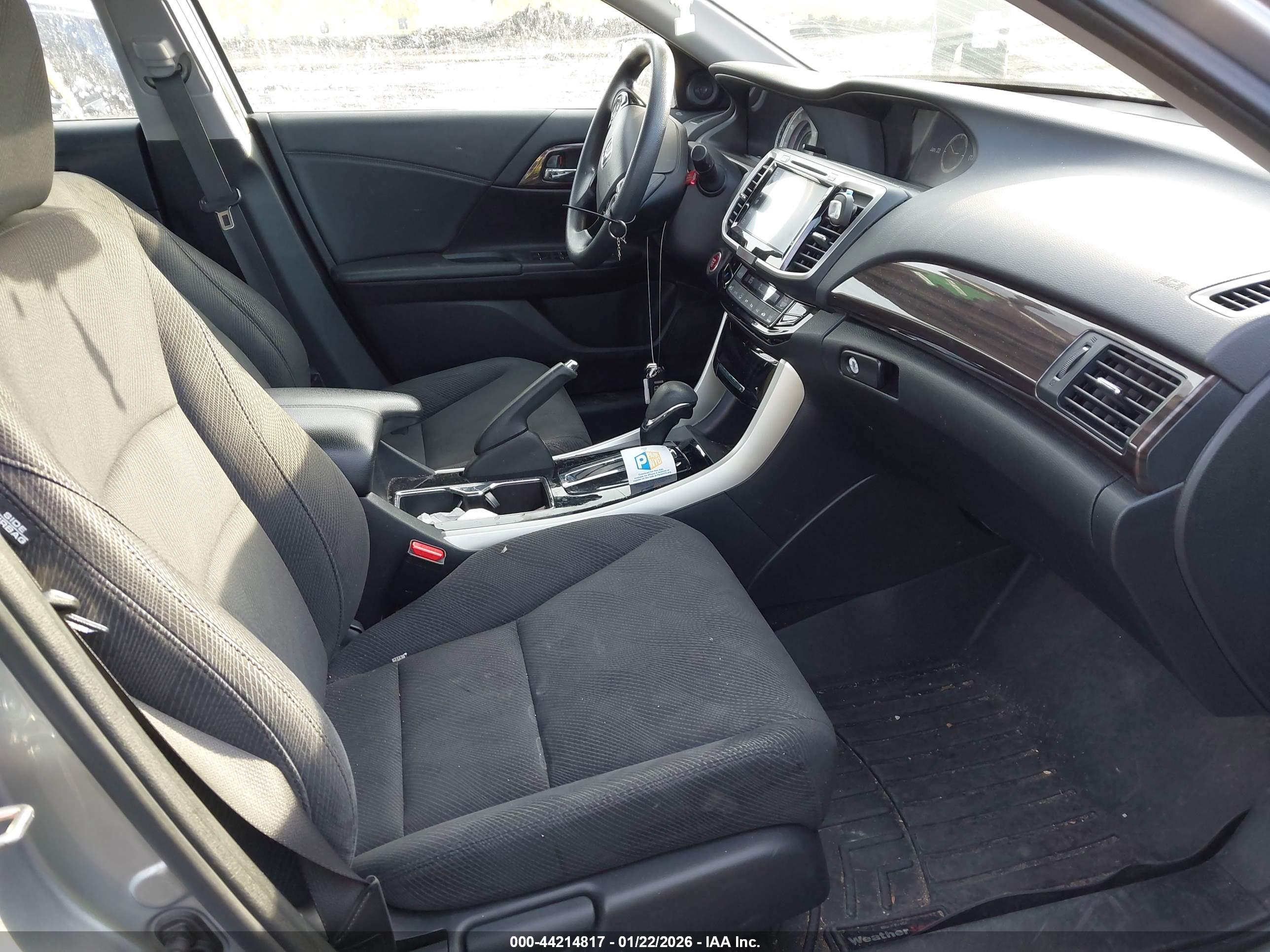HONDA ACCORD image 5