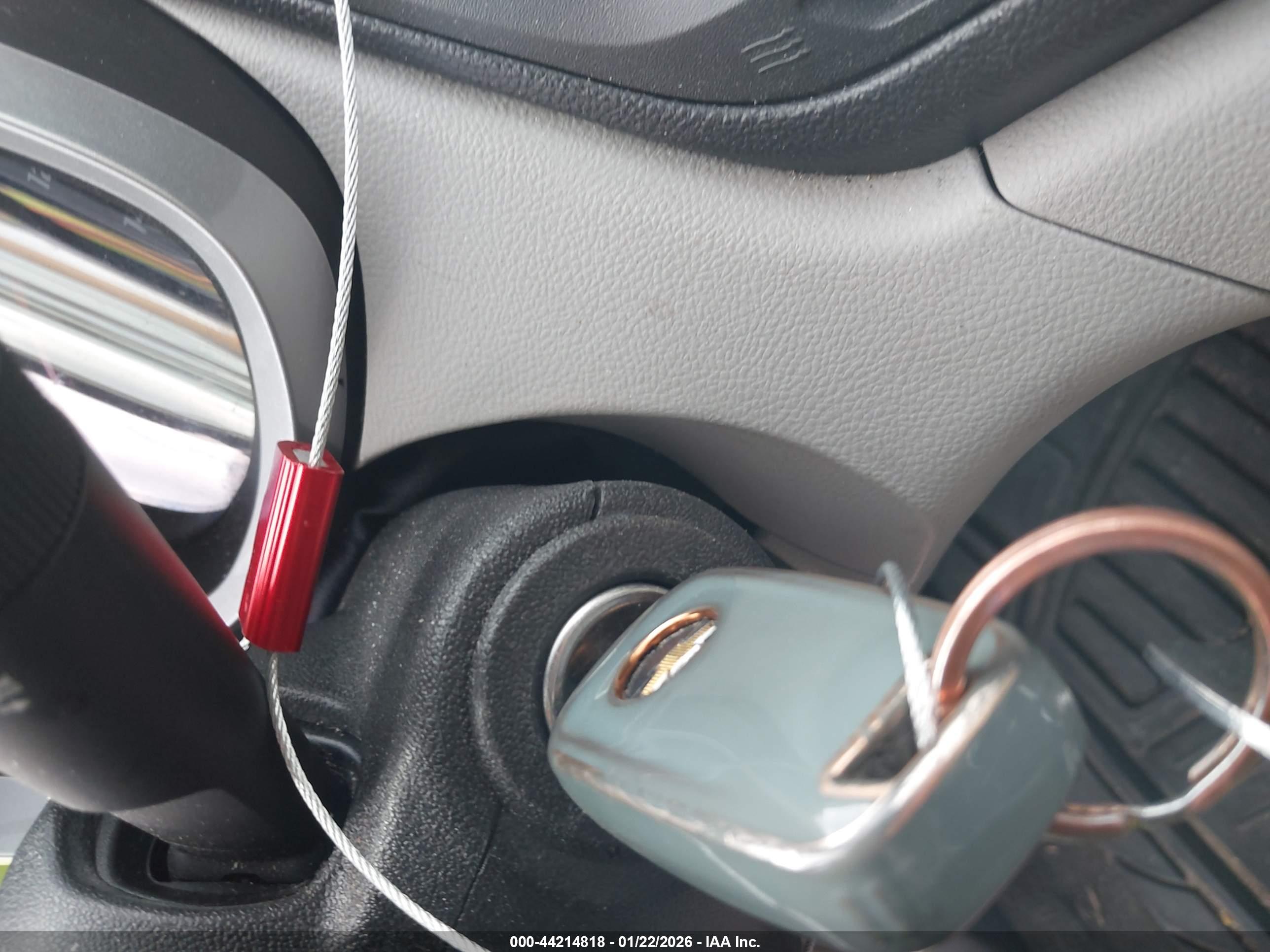 CHEVROLET EQUINOX image 11