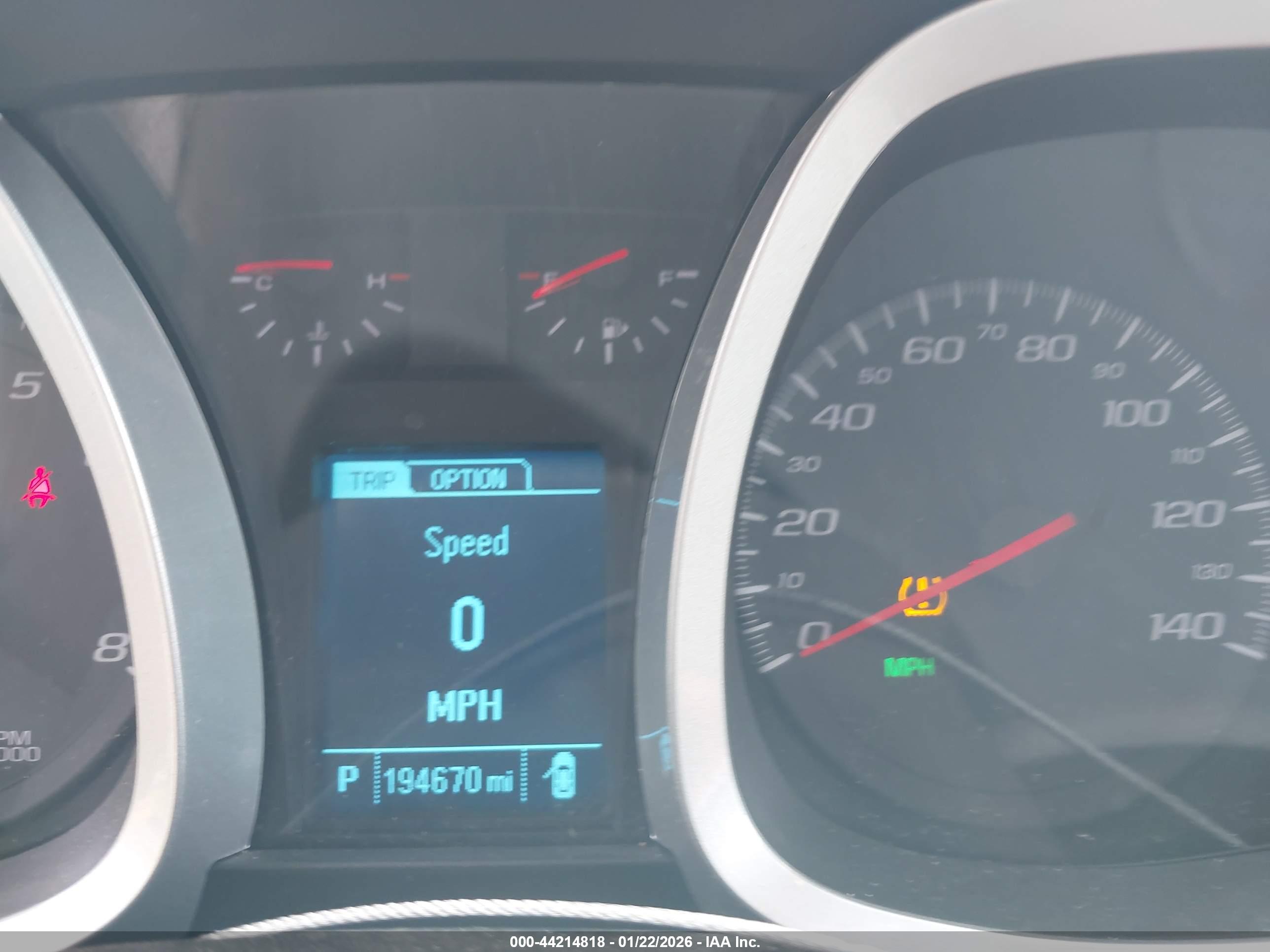 CHEVROLET EQUINOX image 7