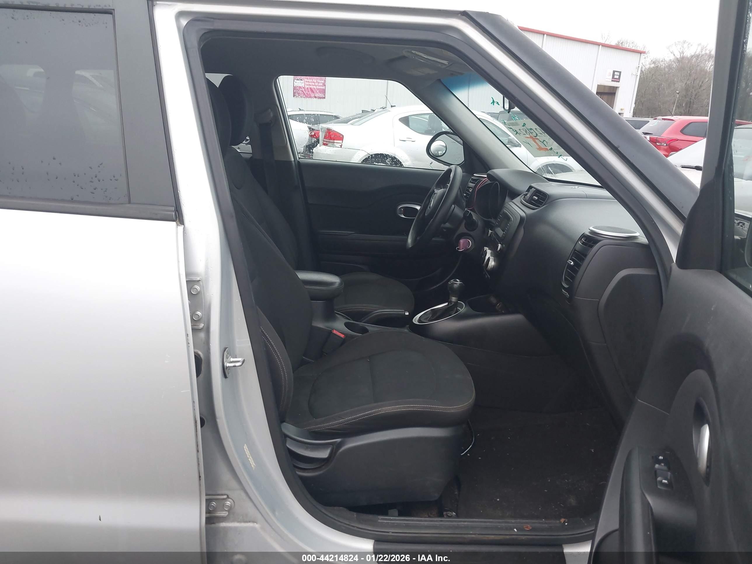 KIA SOUL image 5
