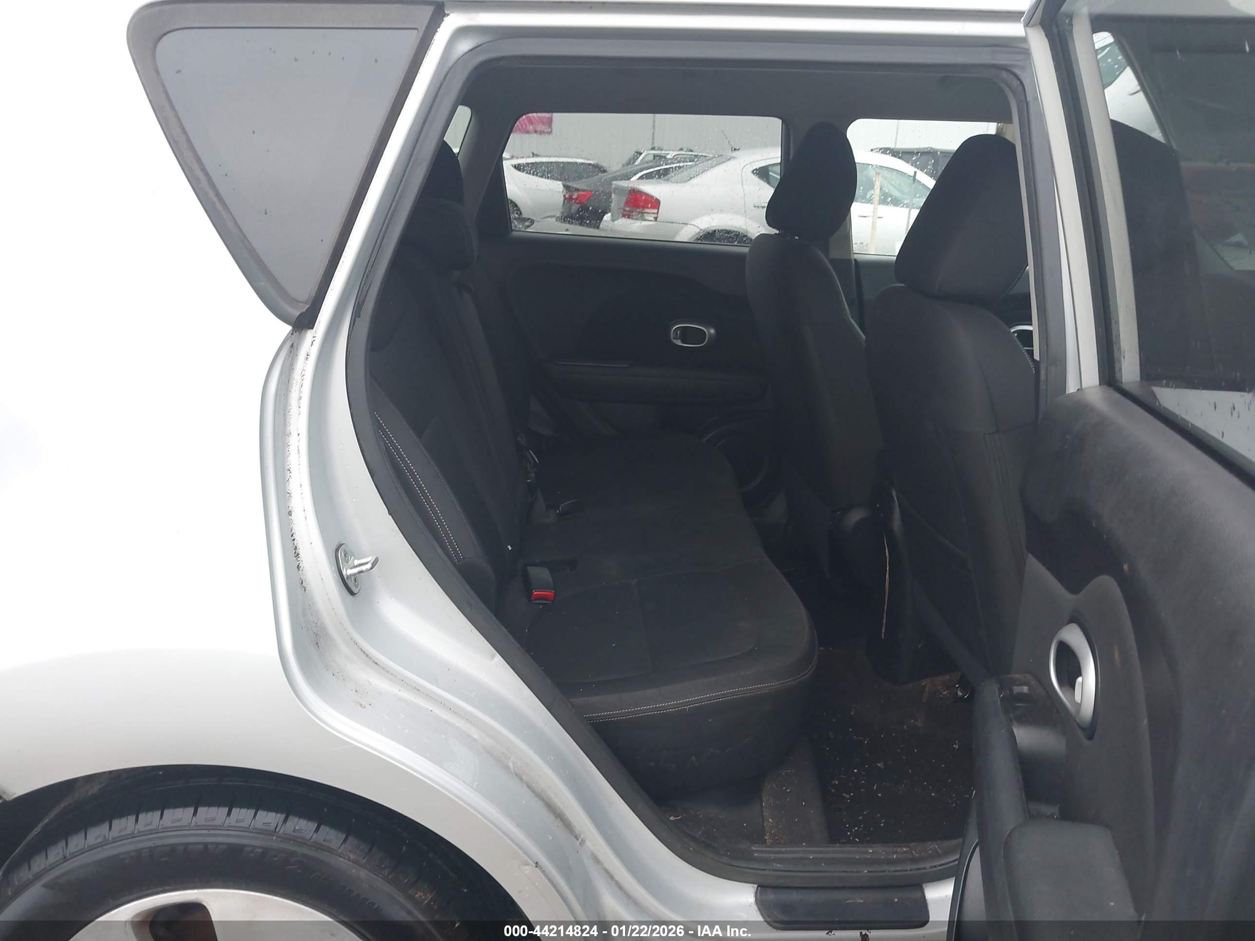 KIA SOUL image 8