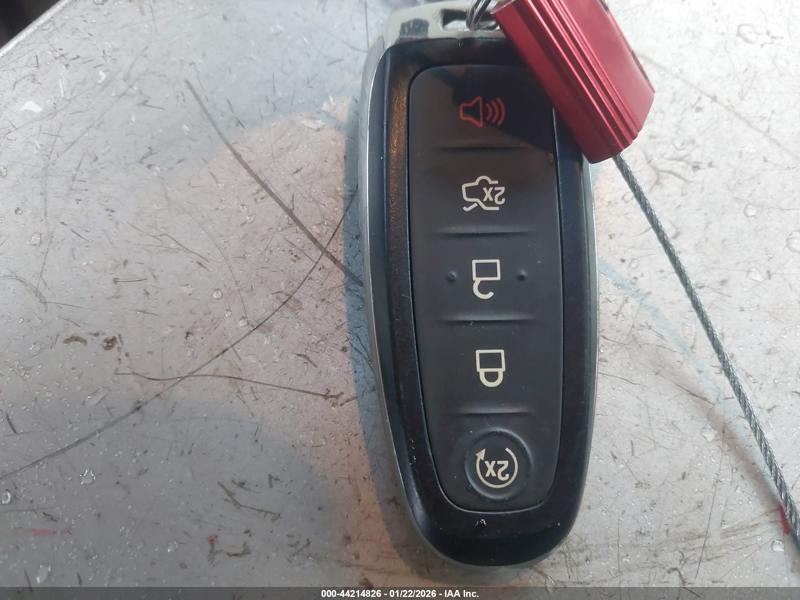 FORD TAURUS image 11