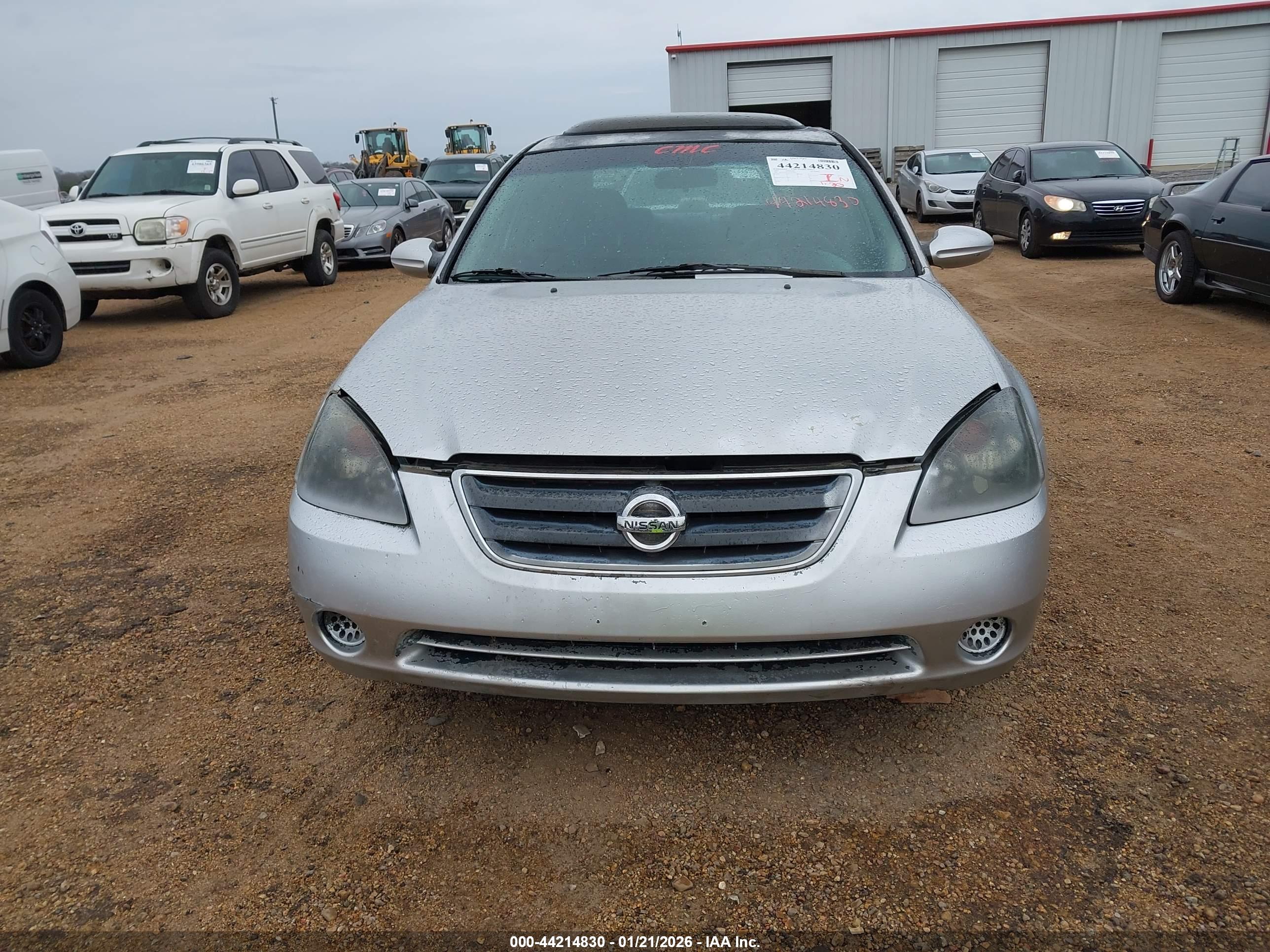 NISSAN ALTIMA image 6