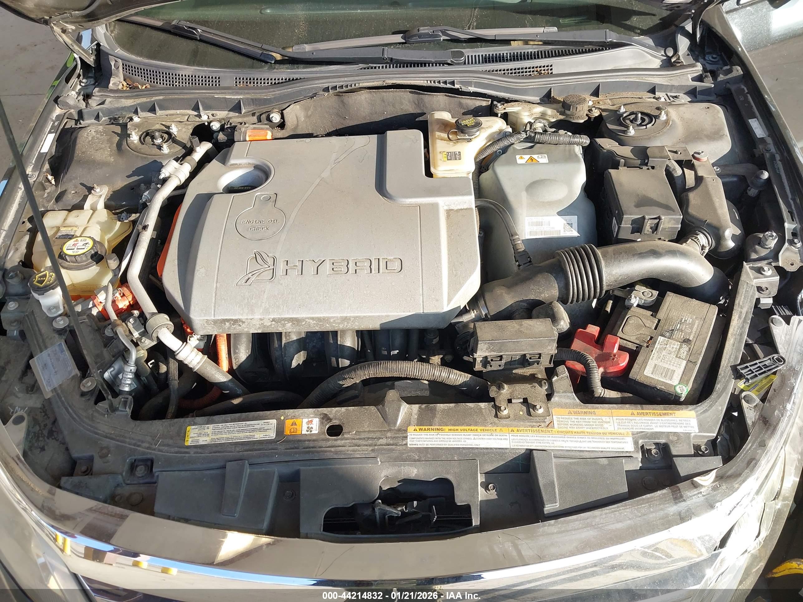 FORD FUSION image 10