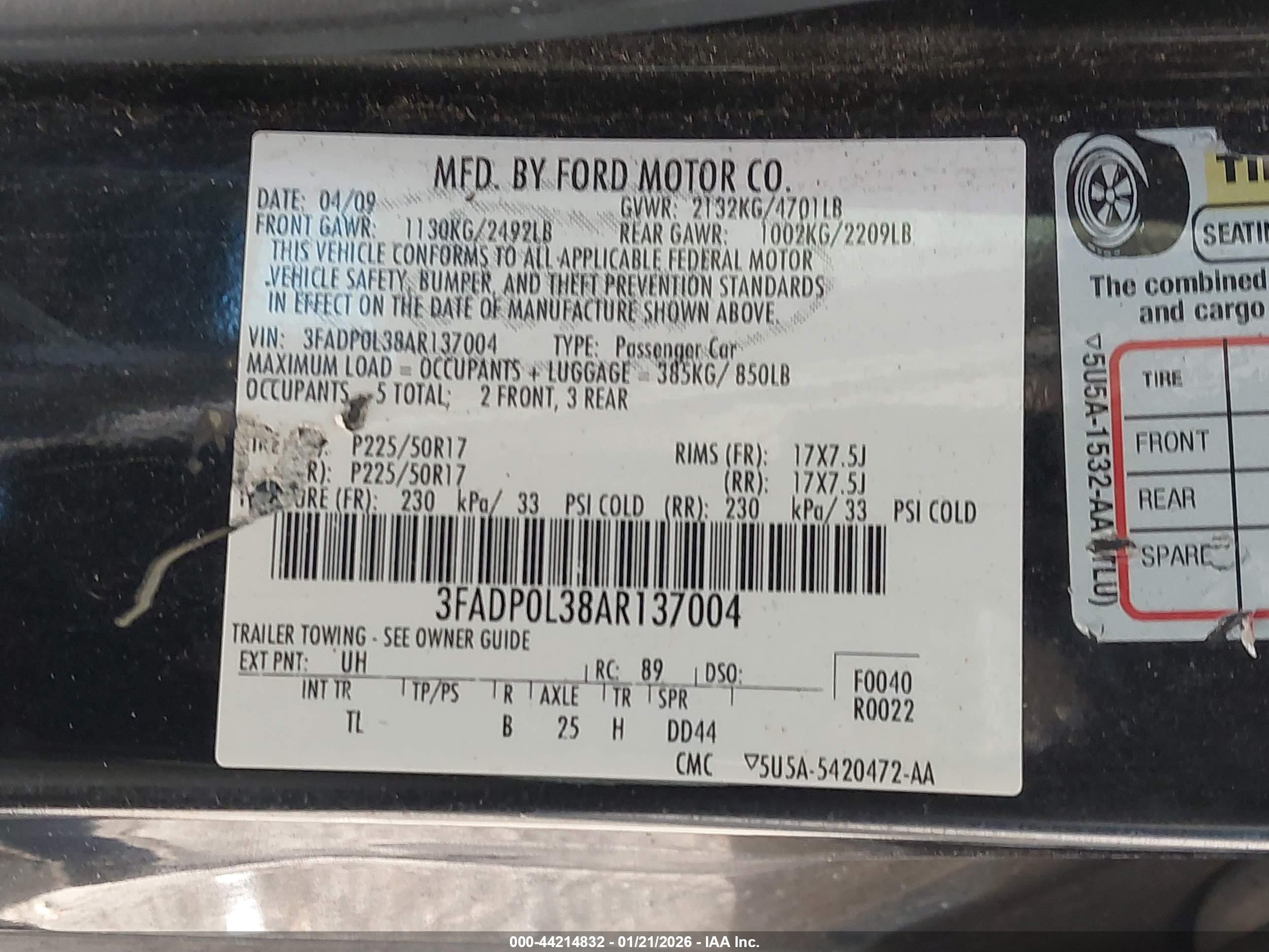 FORD FUSION image 9
