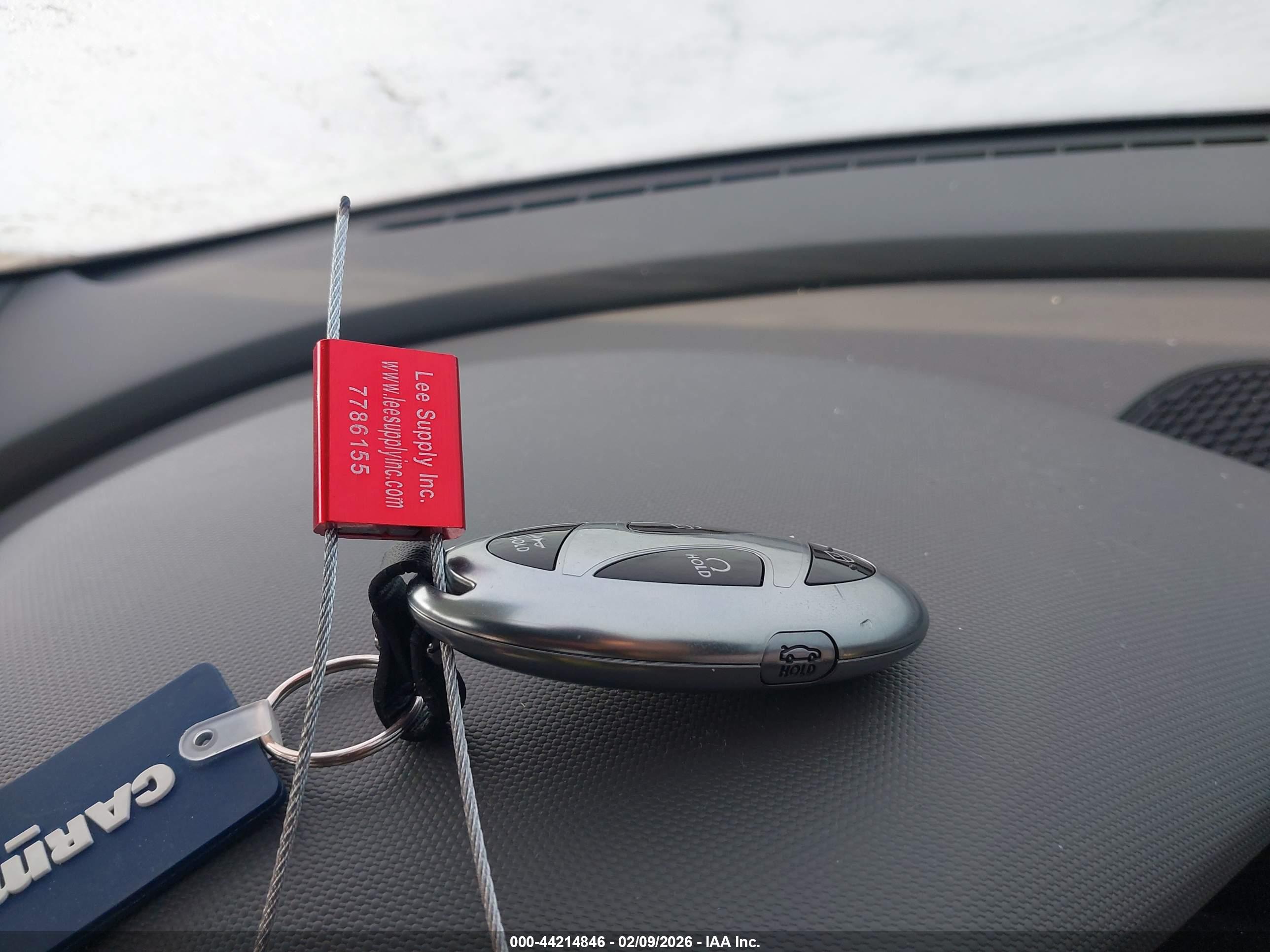 HYUNDAI ELANTRA image 11