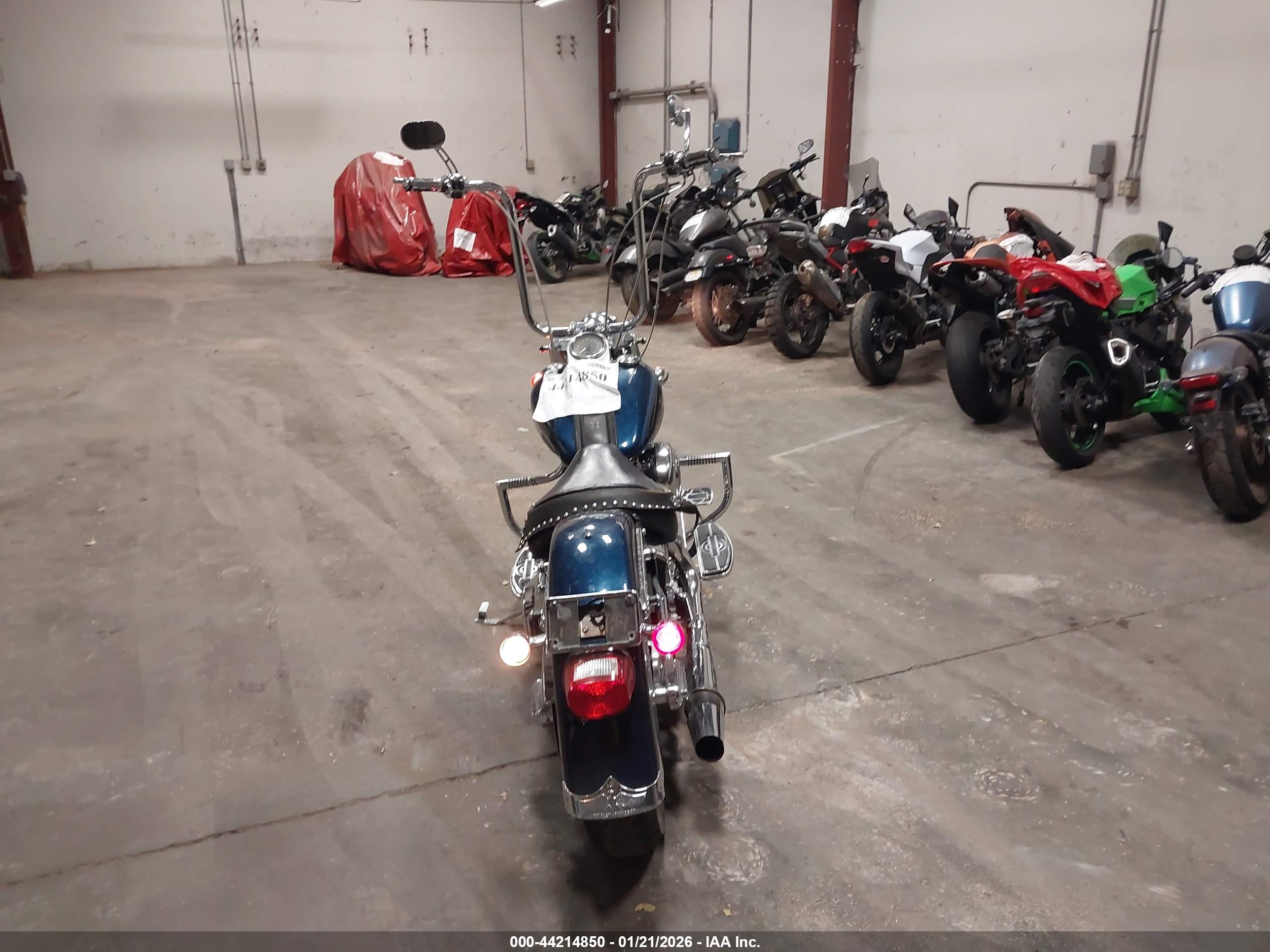 HARLEY-DAVIDSON FLSTFI image 6