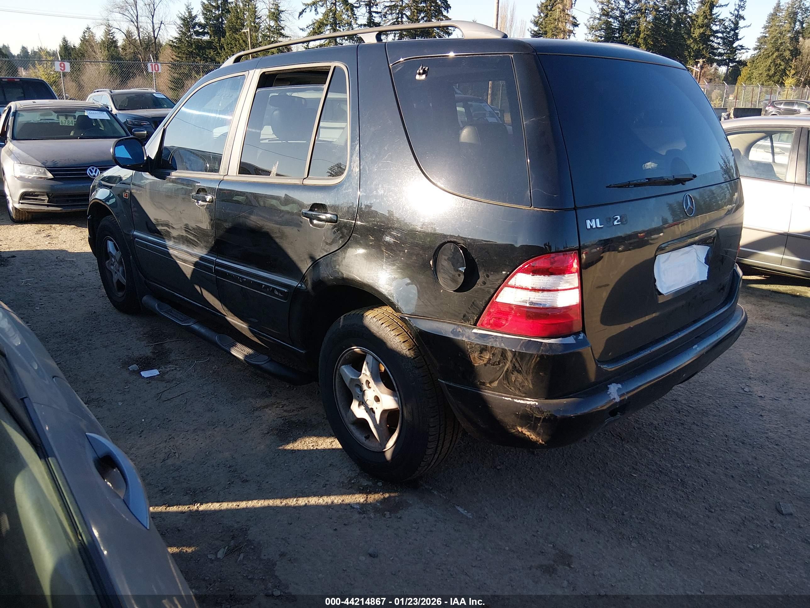 MERCEDES-BENZ ML image 3