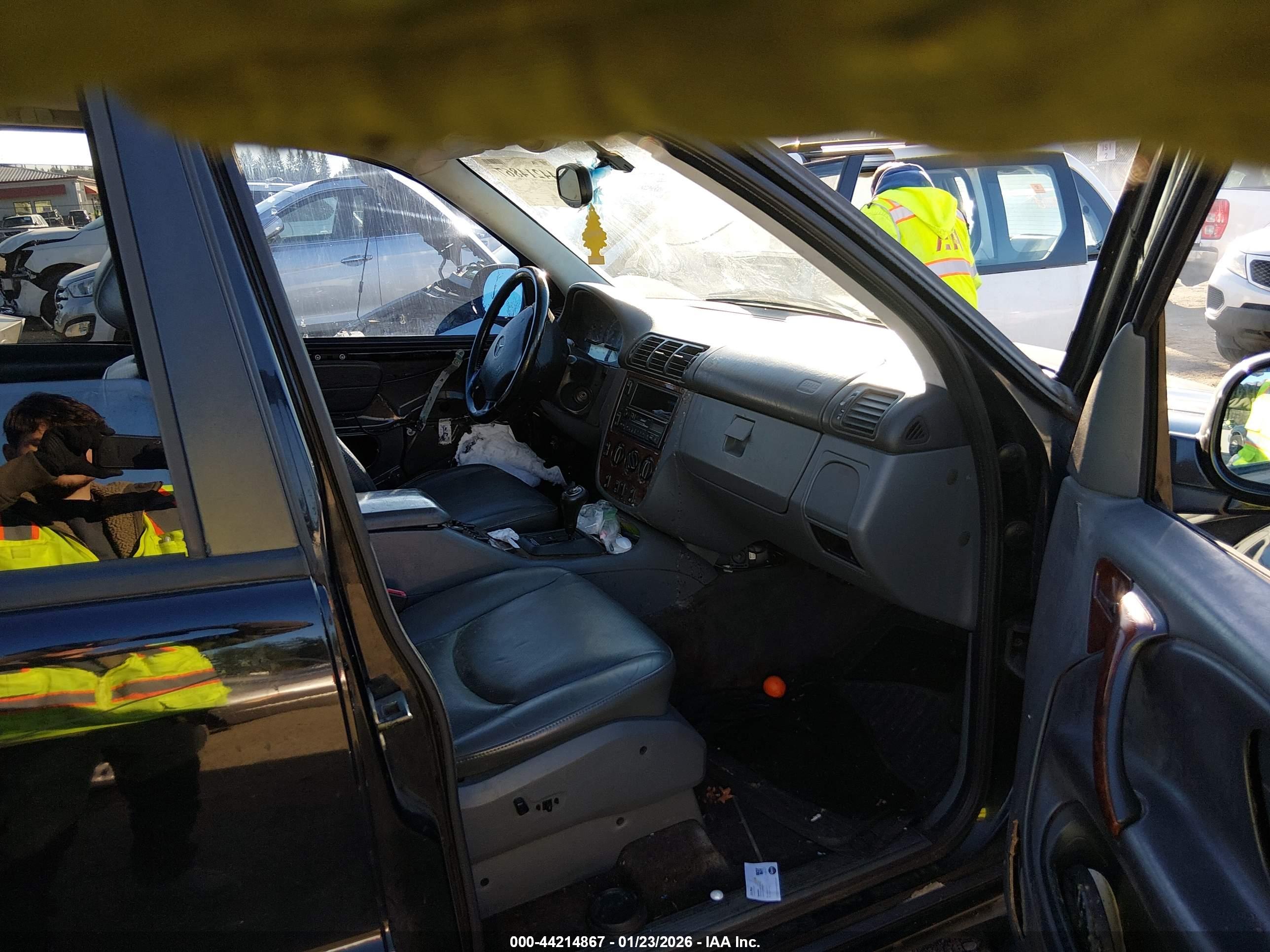 MERCEDES-BENZ ML image 5