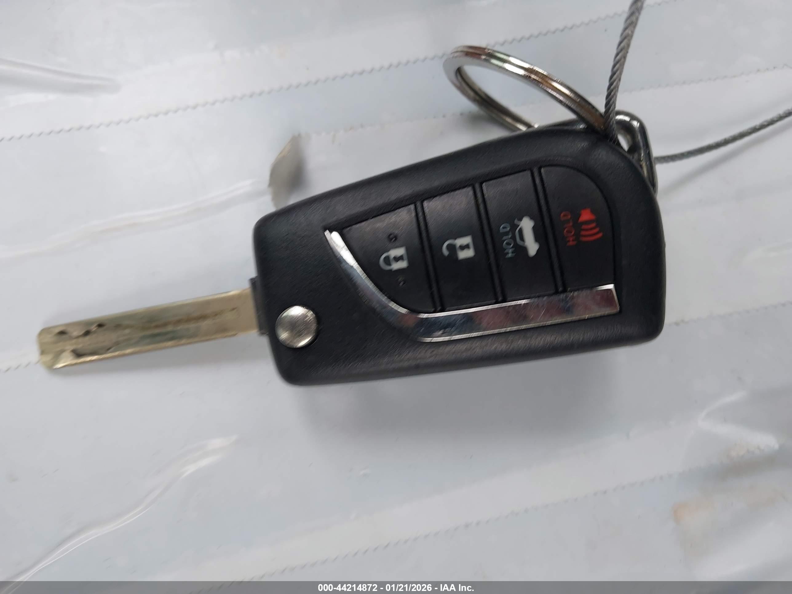 TOYOTA COROLLA image 11