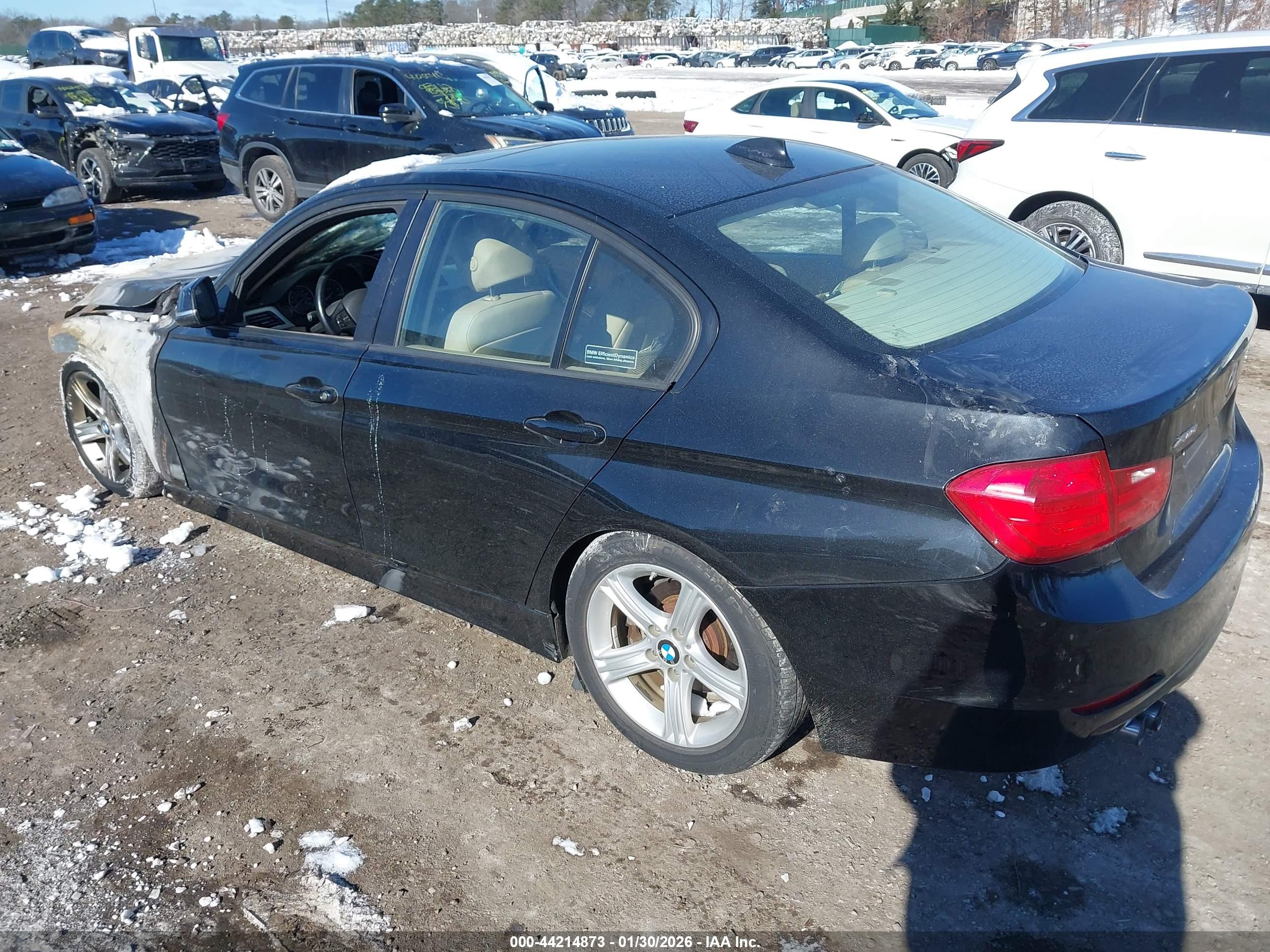 BMW 328I image 3