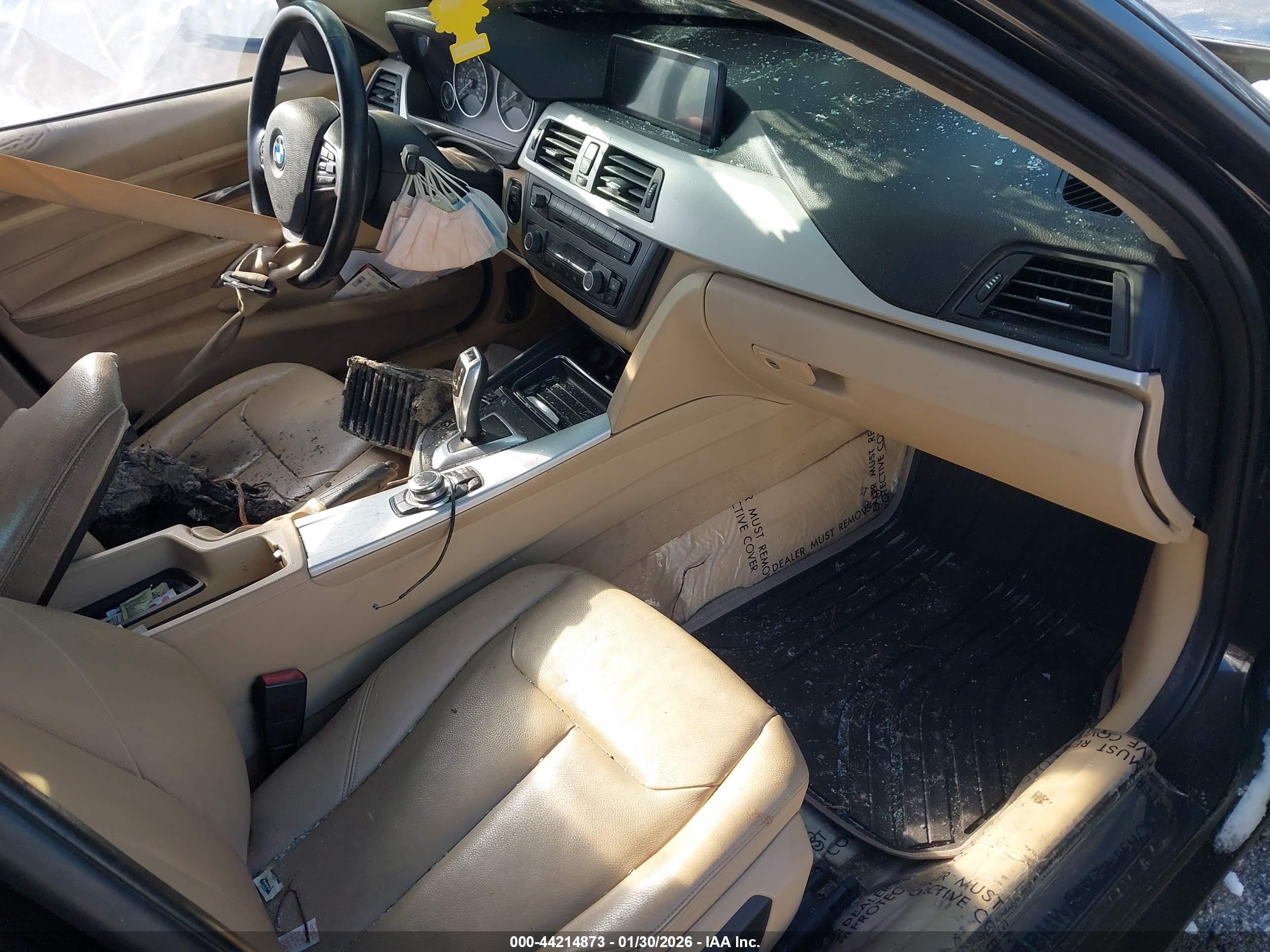 BMW 328I image 5