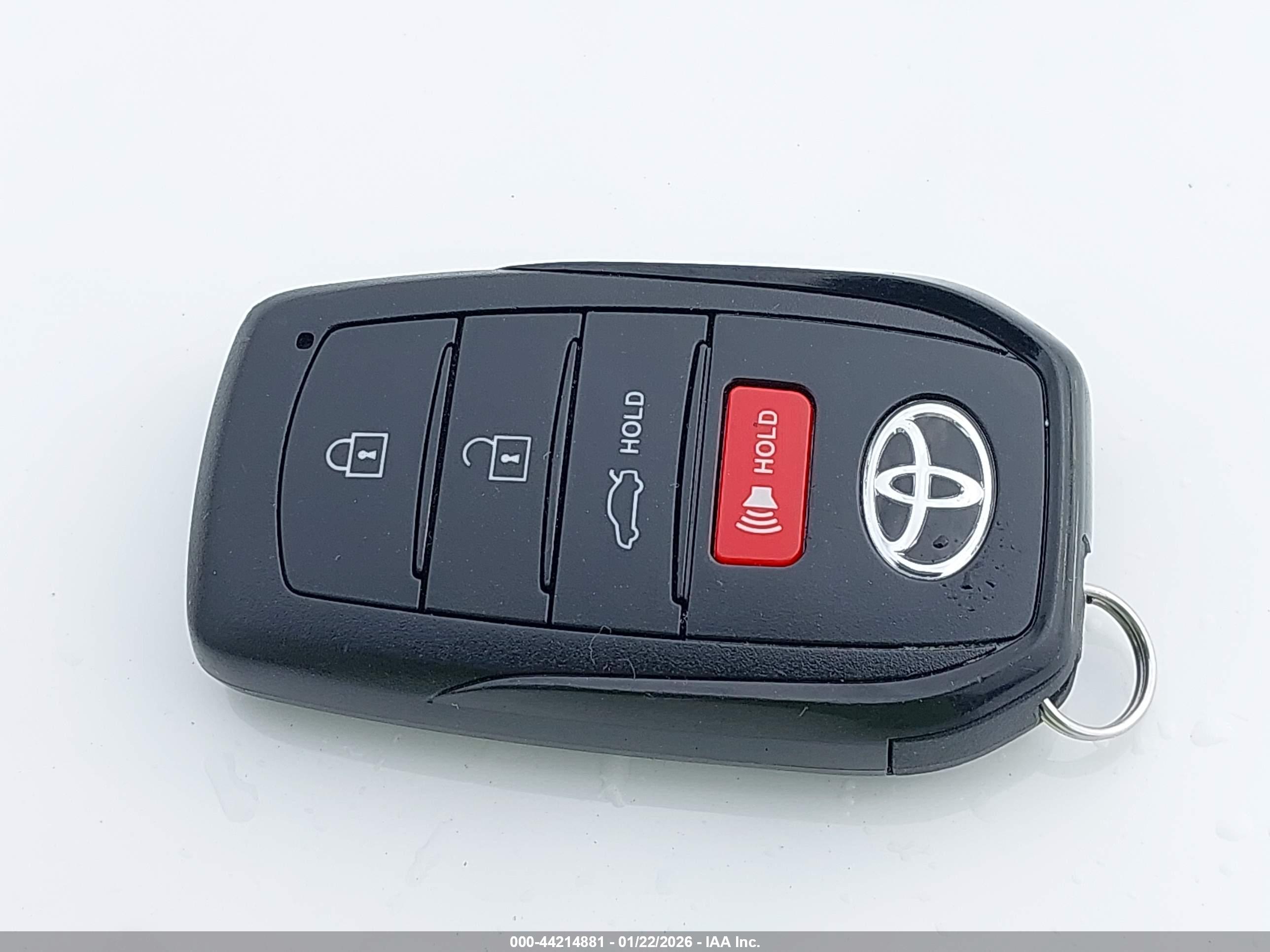 TOYOTA COROLLA image 11