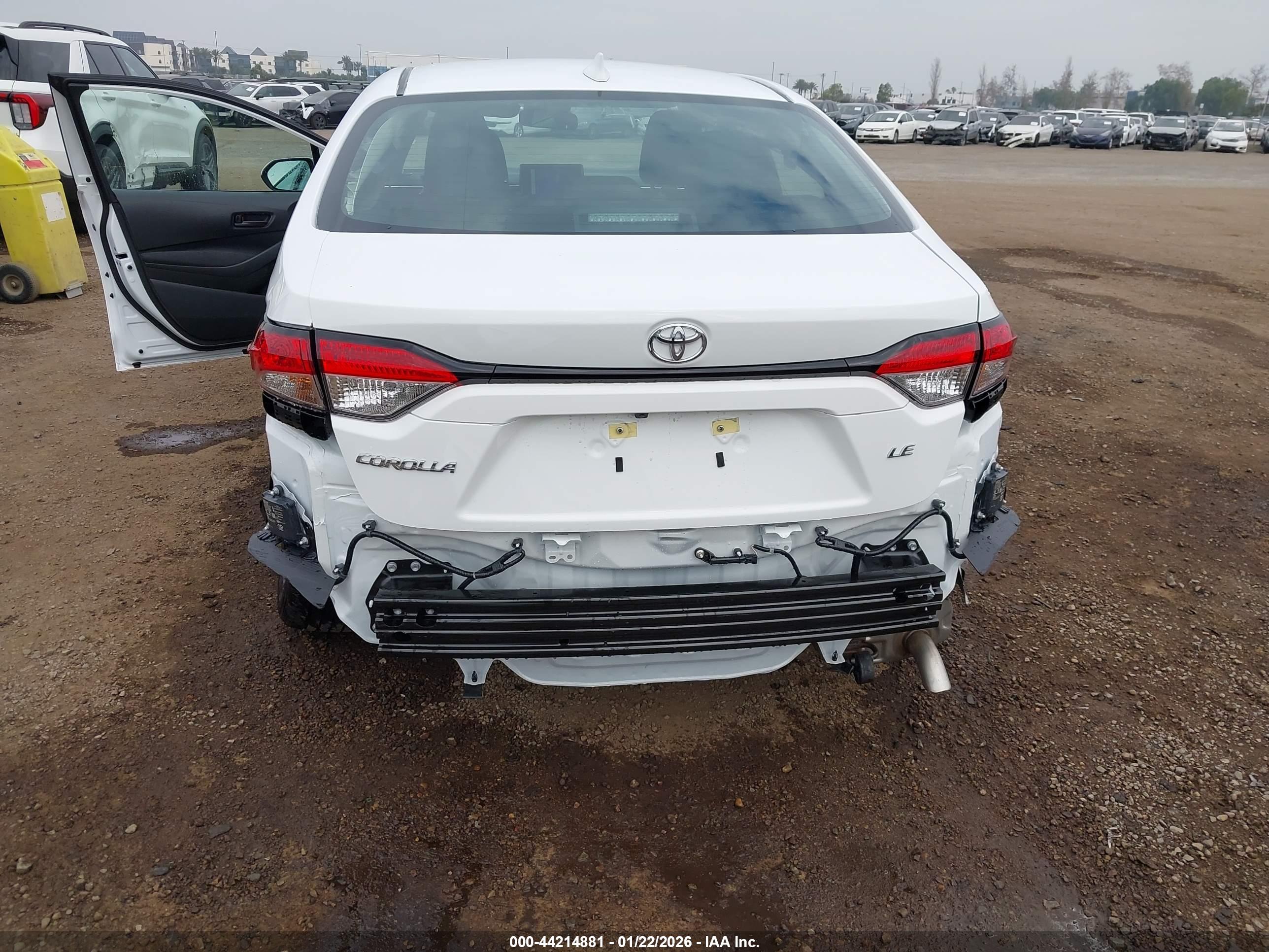 TOYOTA COROLLA image 6