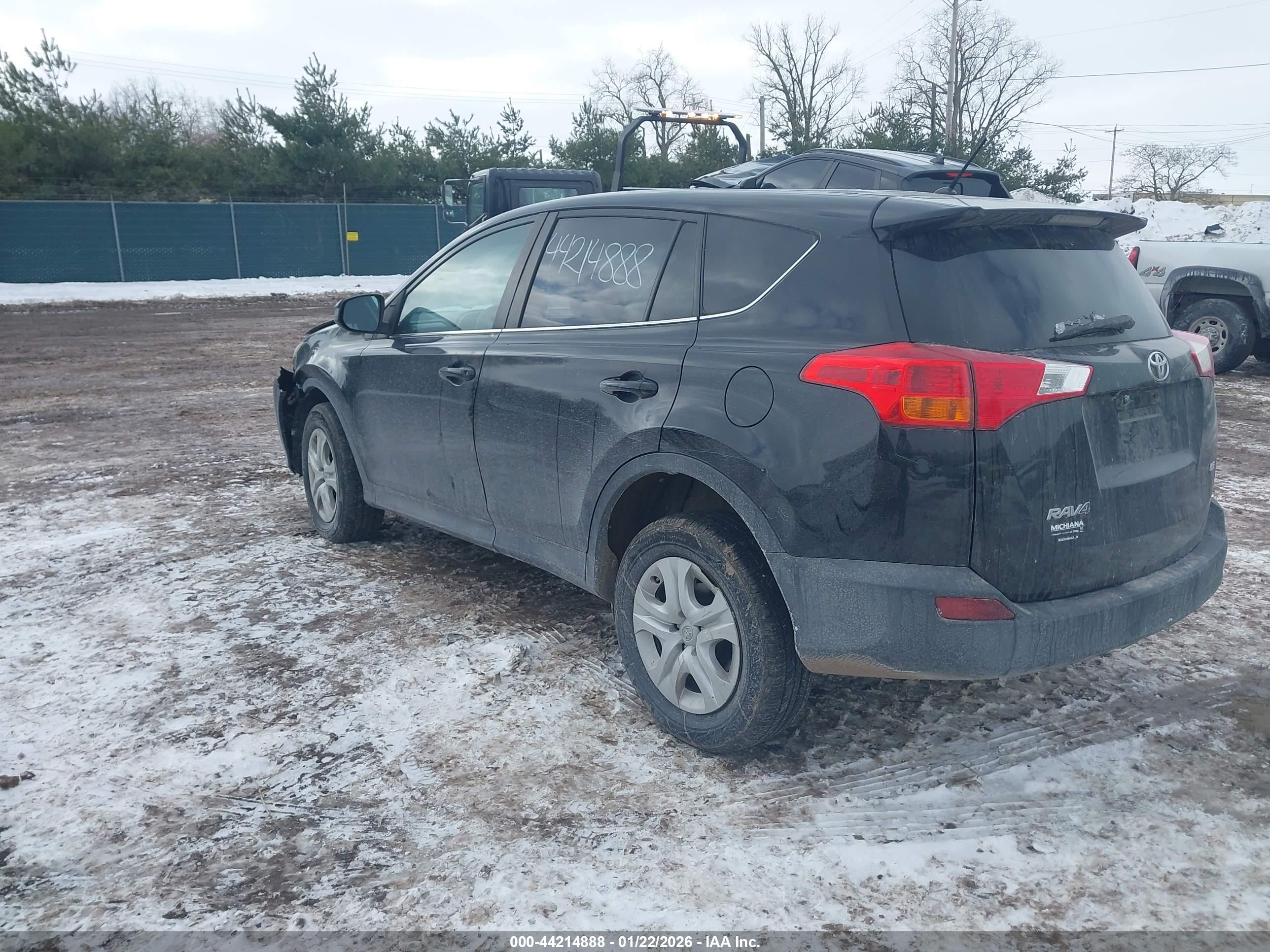 TOYOTA RAV4 image 3