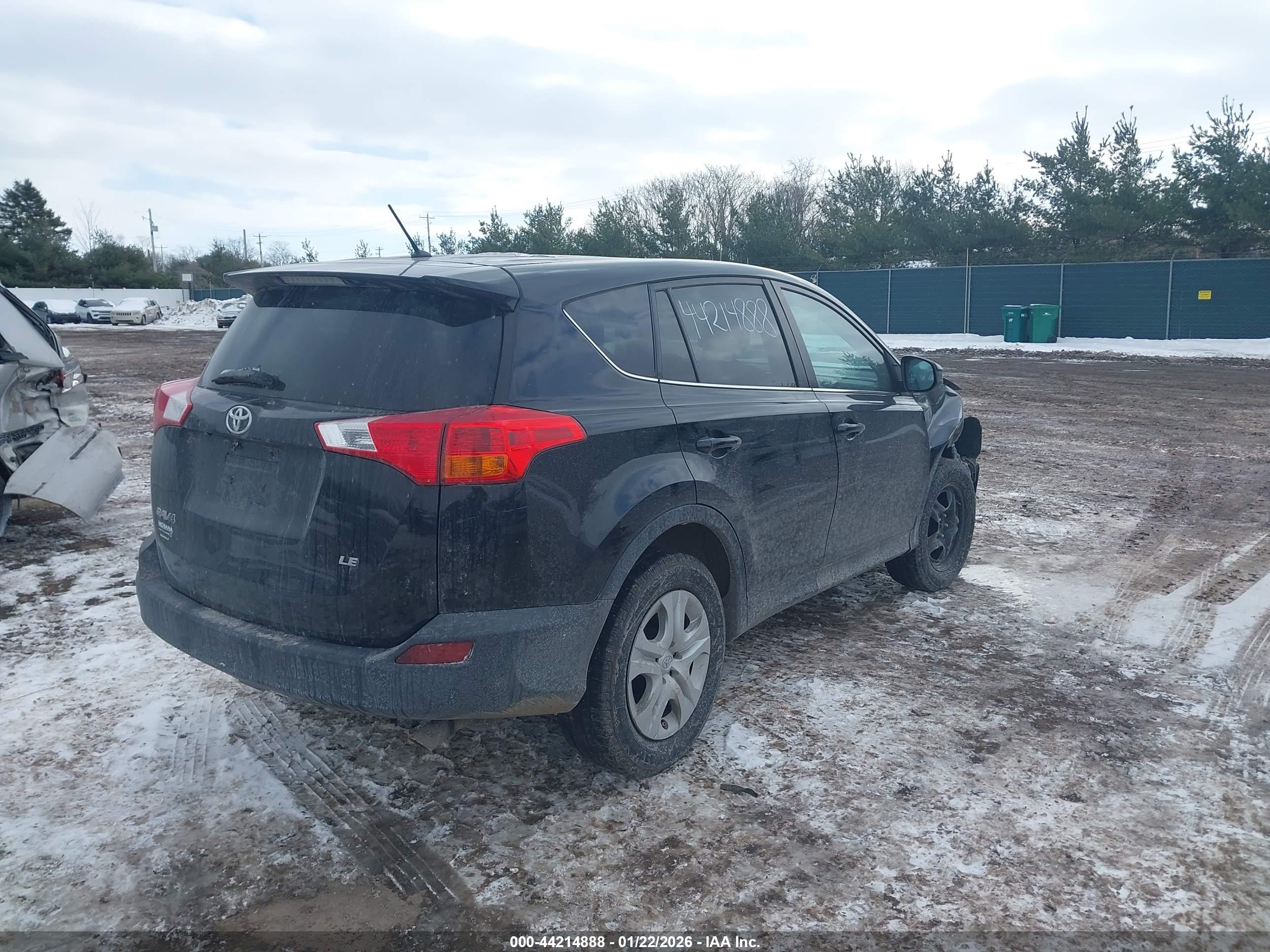 TOYOTA RAV4 image 4