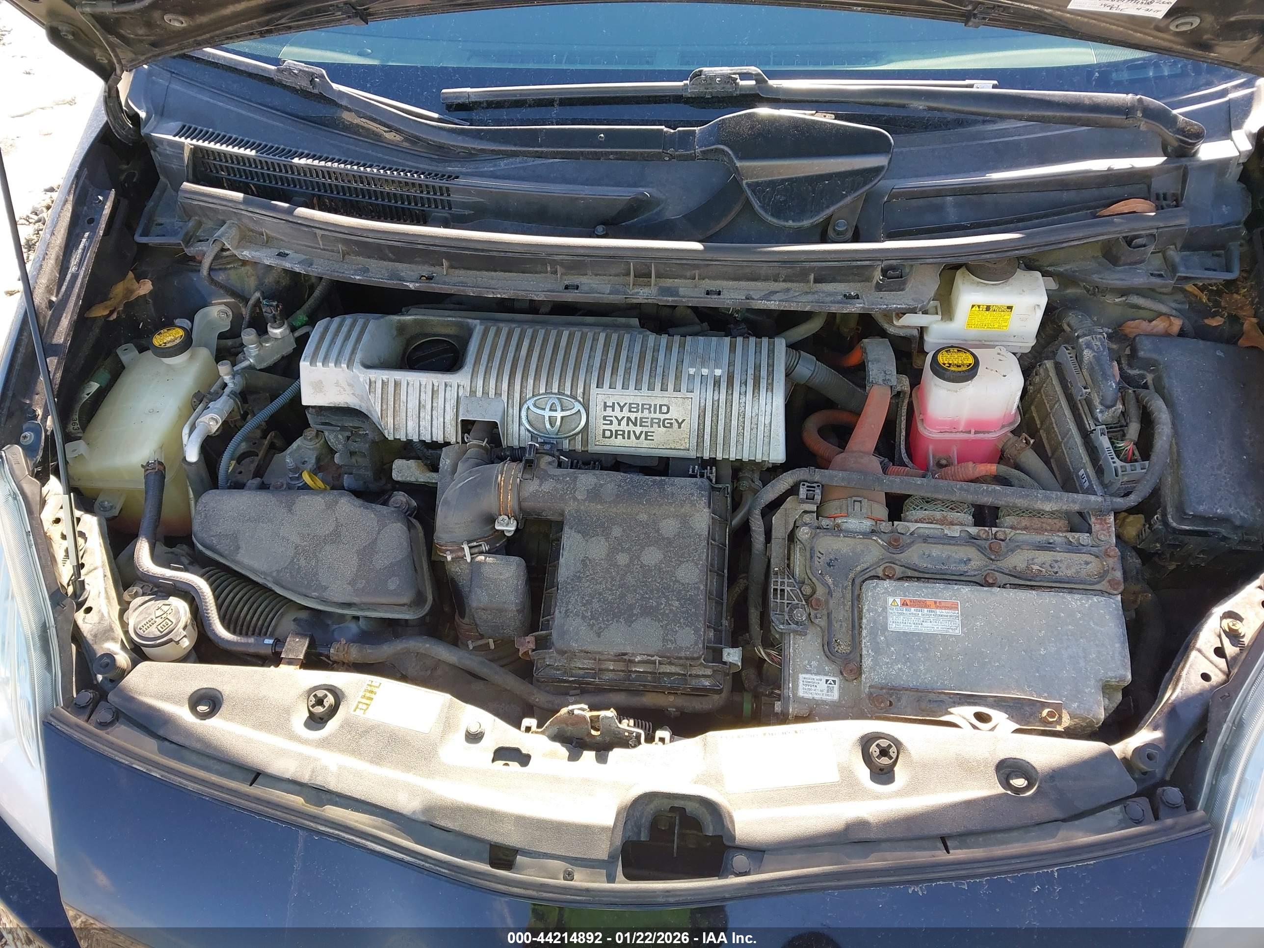 TOYOTA PRIUS image 10