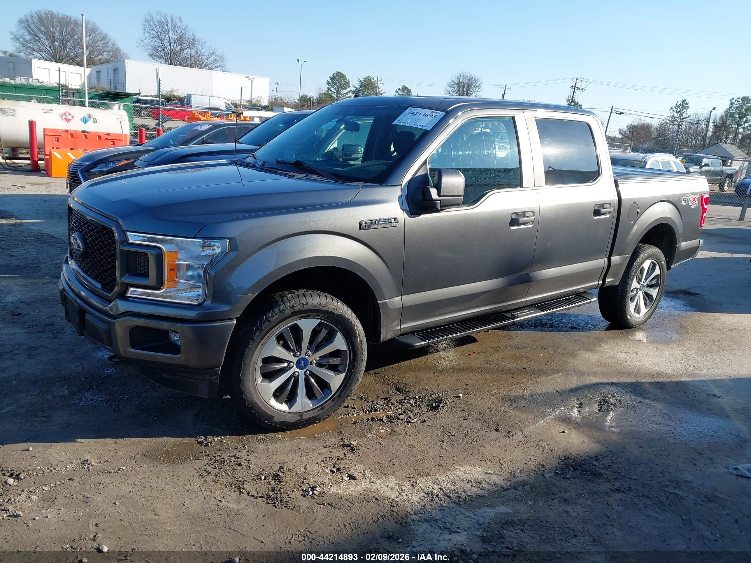 FORD F-150 image 2