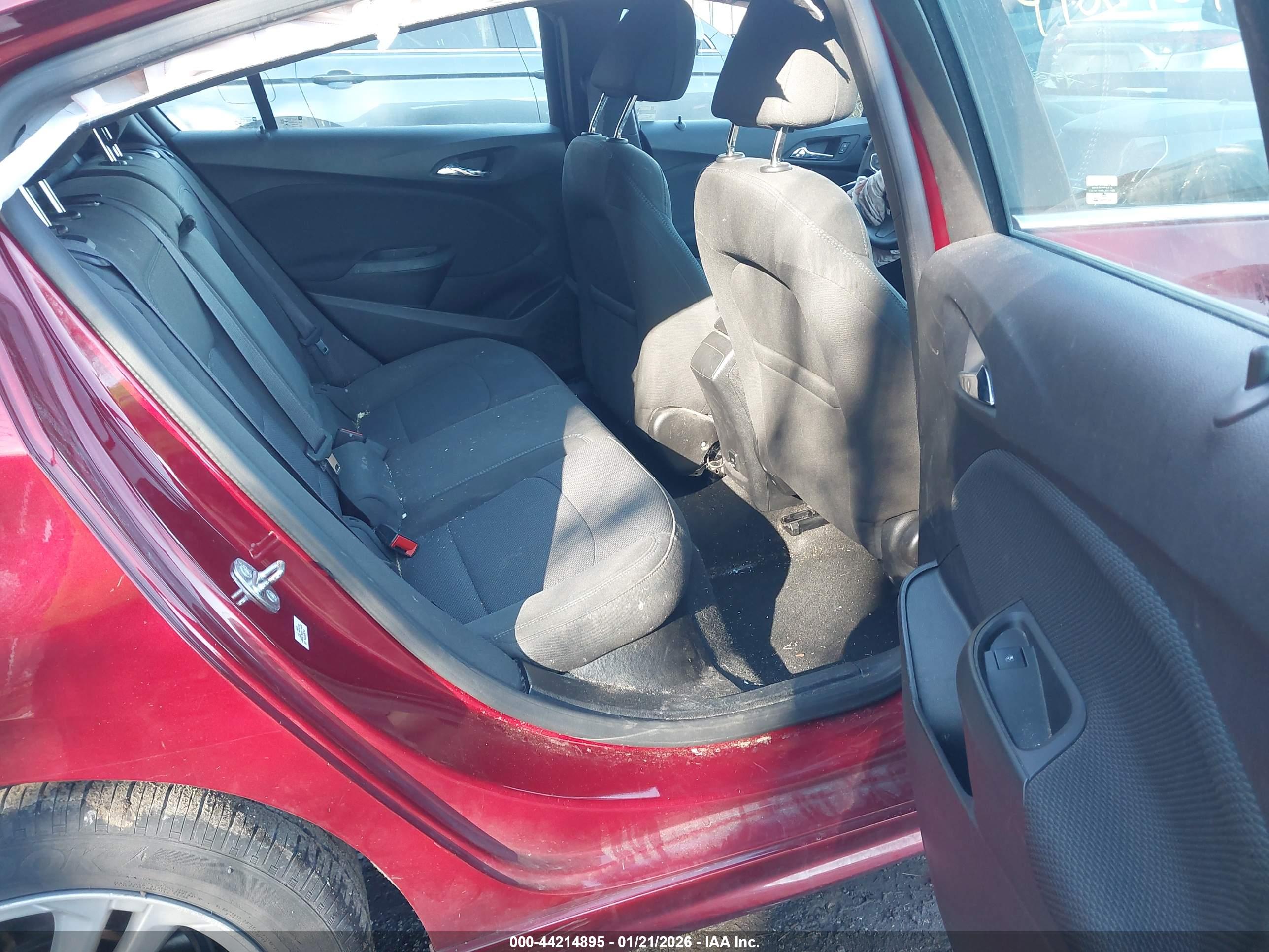 CHEVROLET CRUZE image 8
