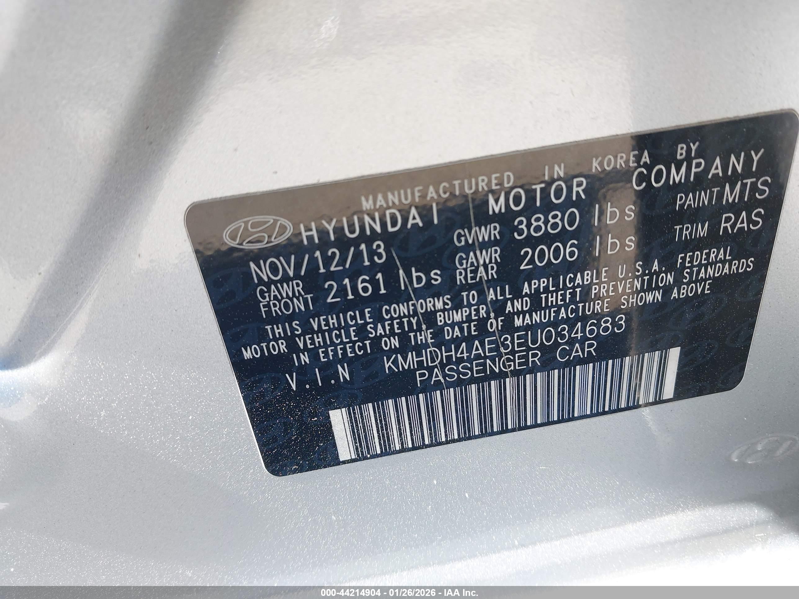 HYUNDAI ELANTRA image 9