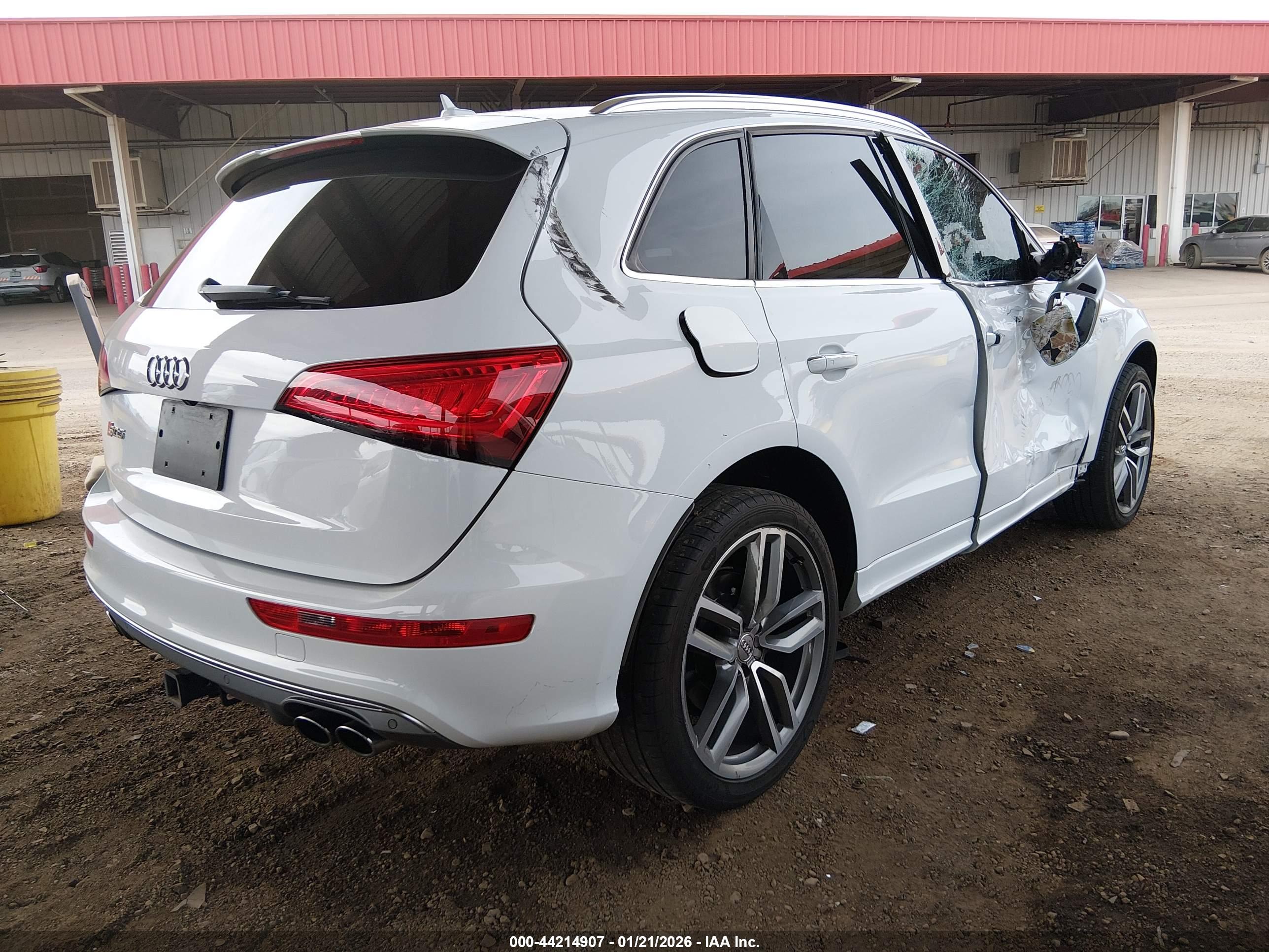 AUDI SQ5 image 4
