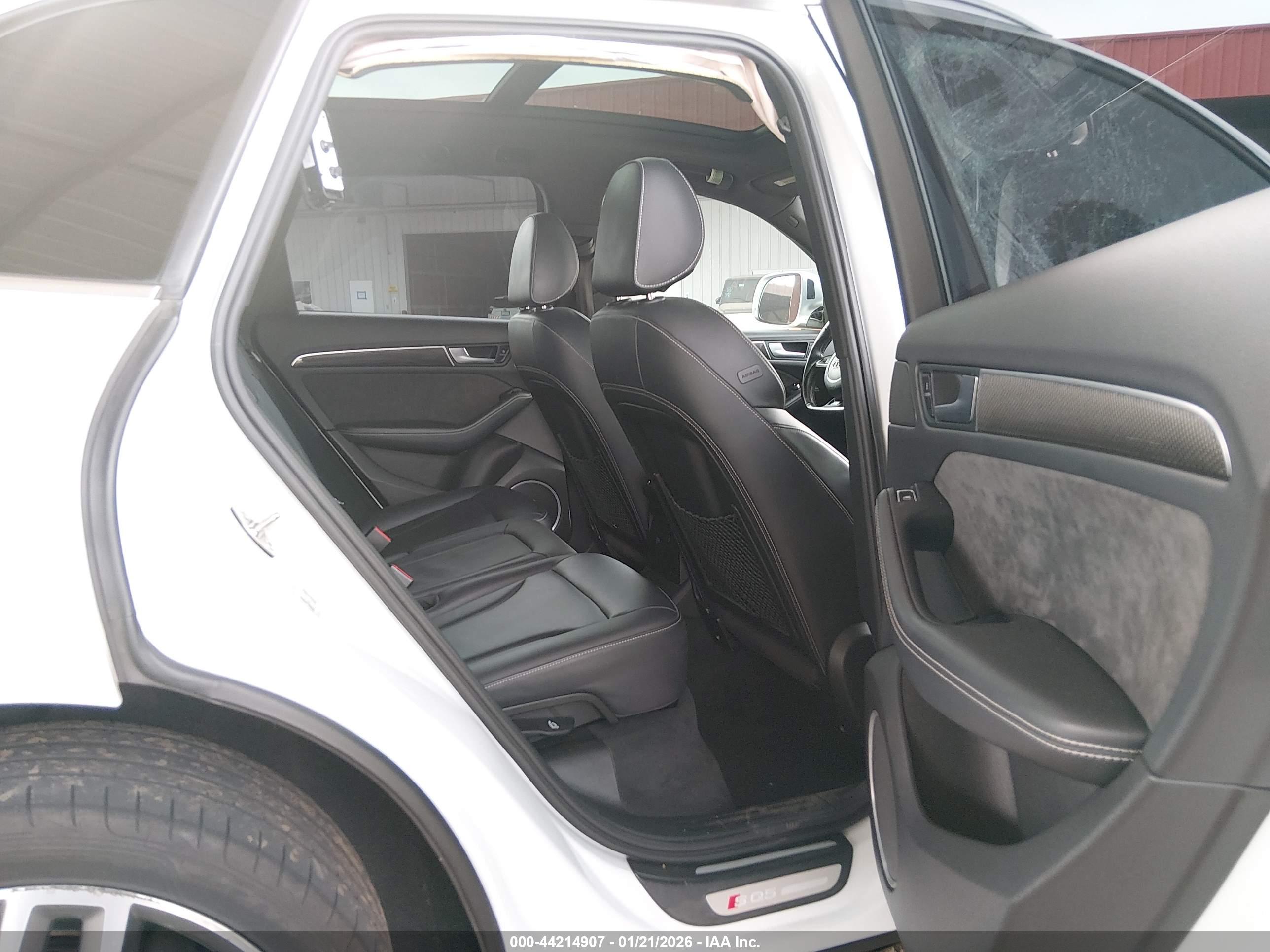 AUDI SQ5 image 8
