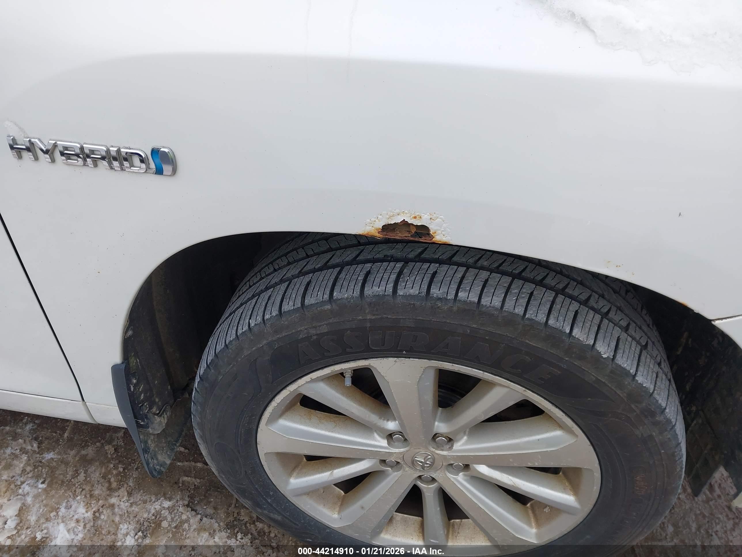 TOYOTA HIGHLANDER image 6