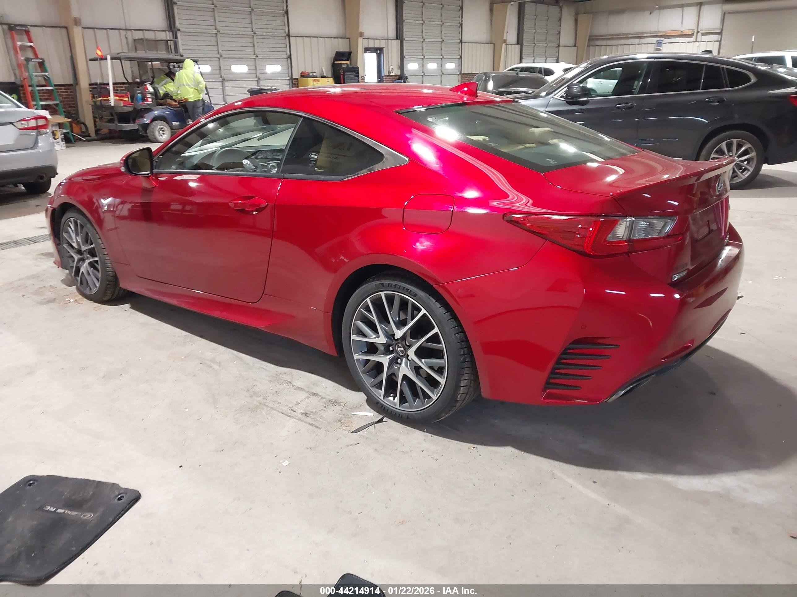 LEXUS RC image 3