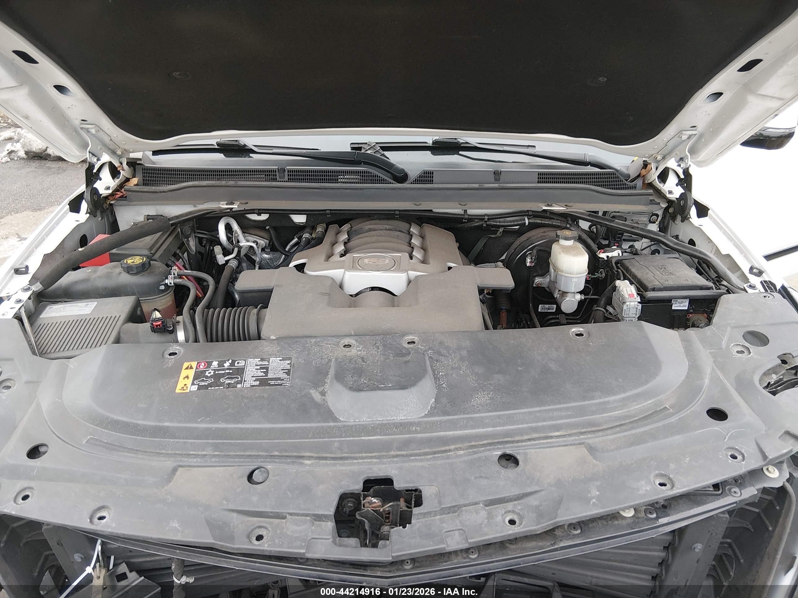 CADILLAC ESCALADE image 10
