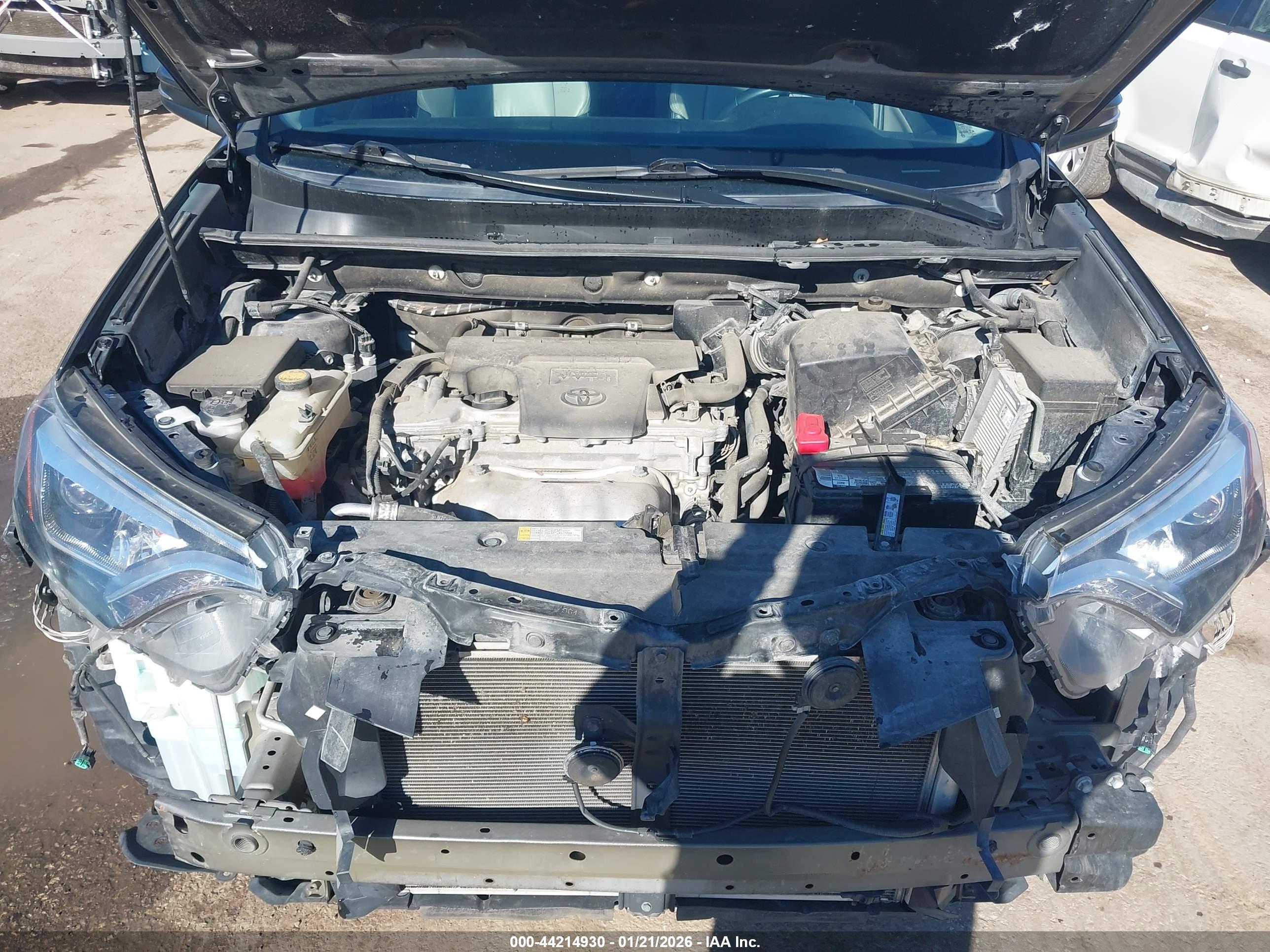 TOYOTA RAV4 image 10