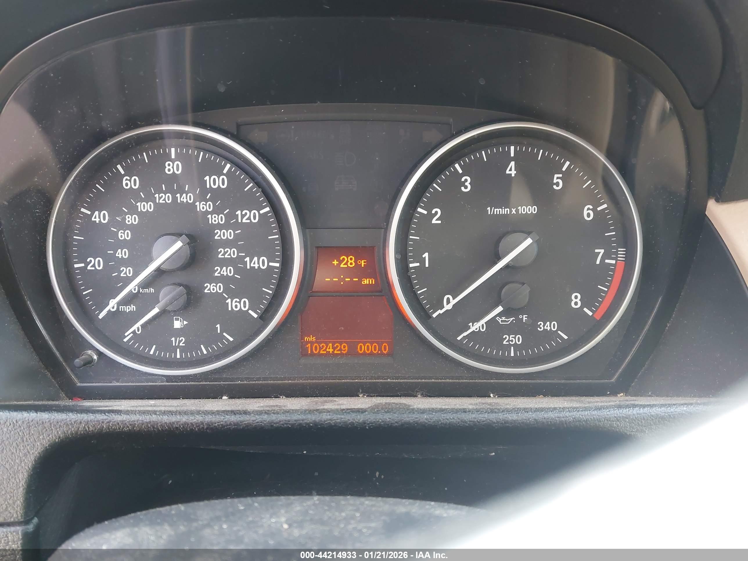 BMW X1 image 7