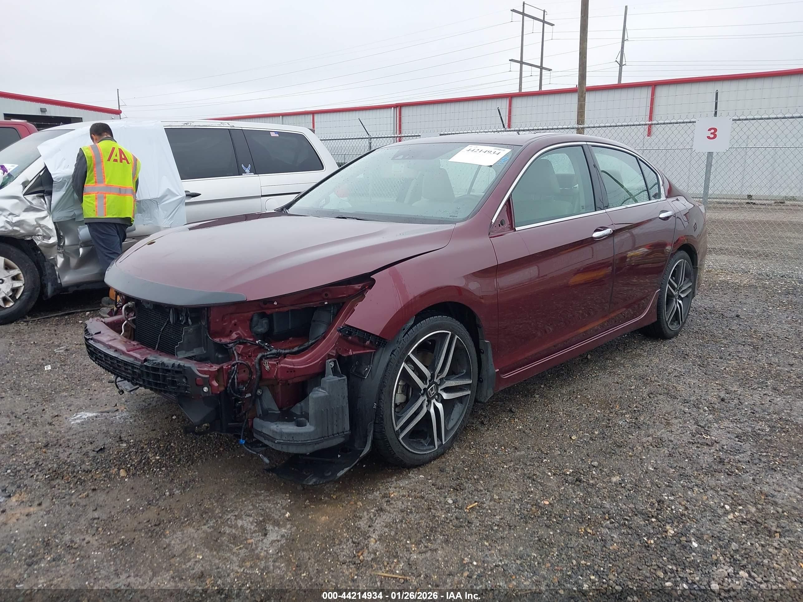 HONDA ACCORD image 2
