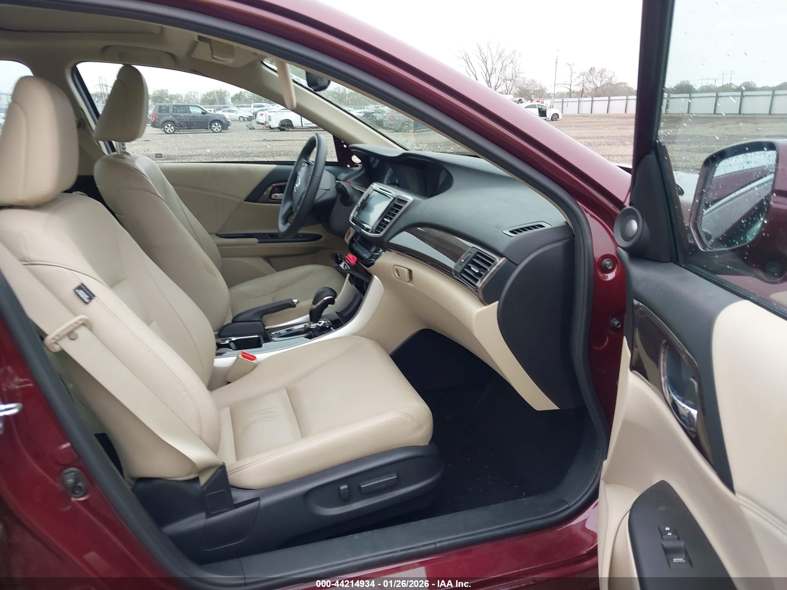 HONDA ACCORD image 5