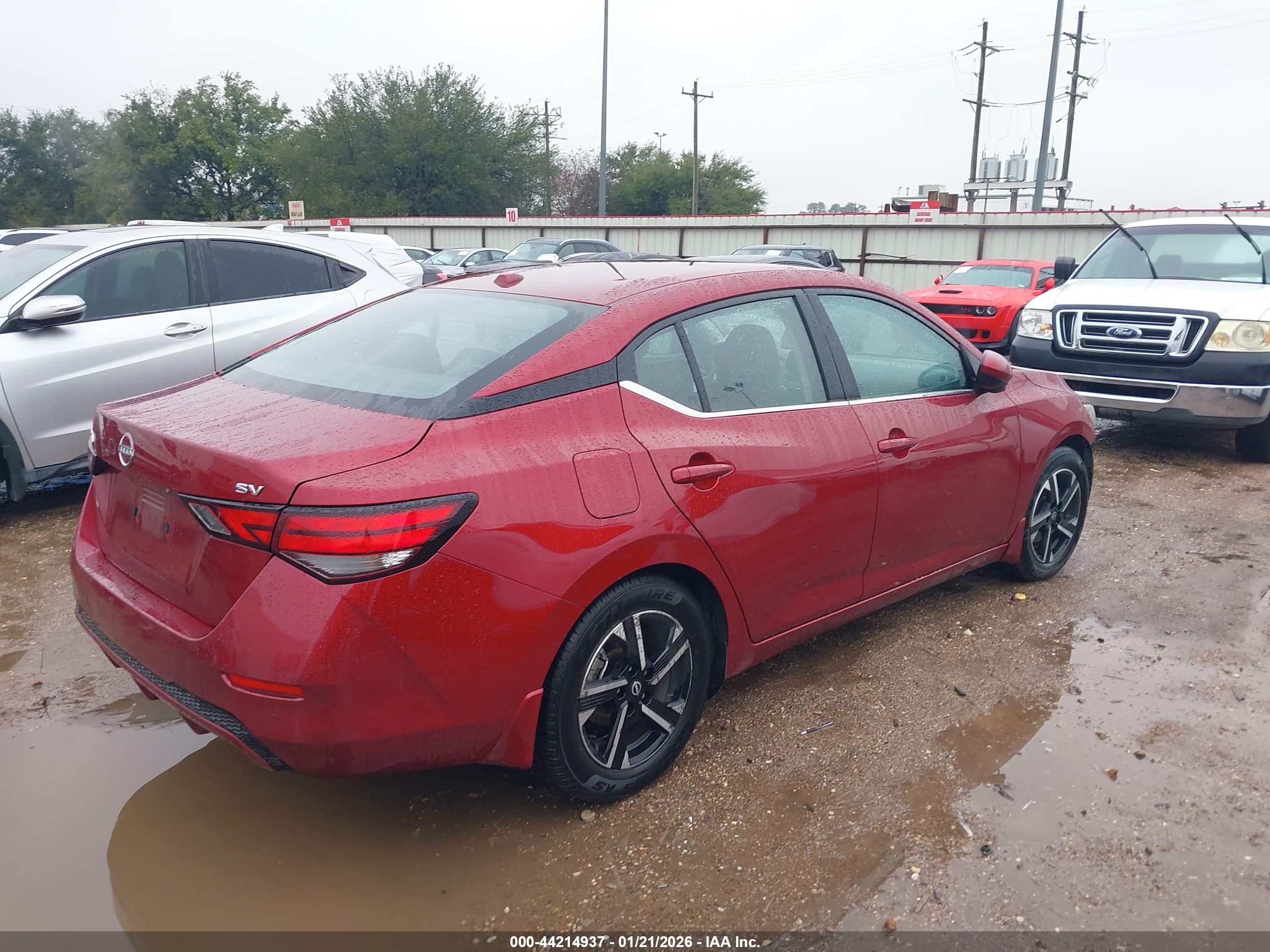NISSAN SENTRA image 4