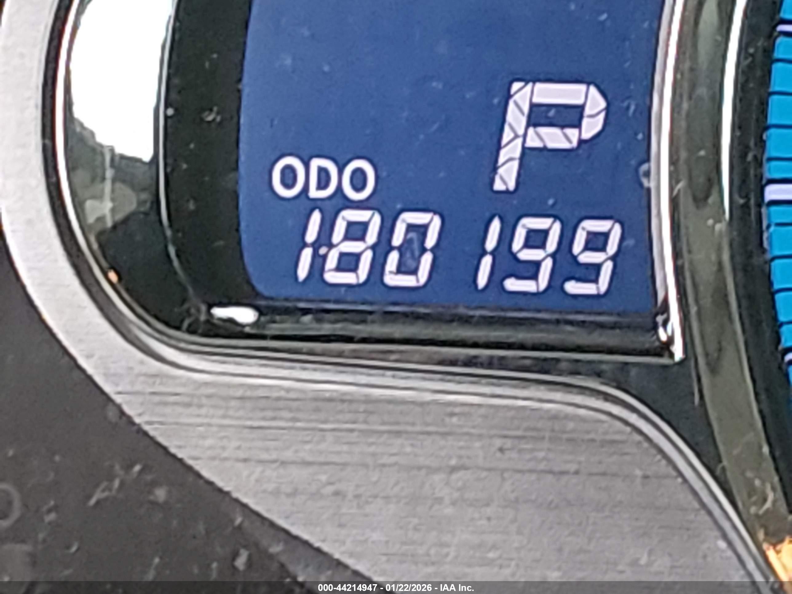 TOYOTA SIENNA image 7