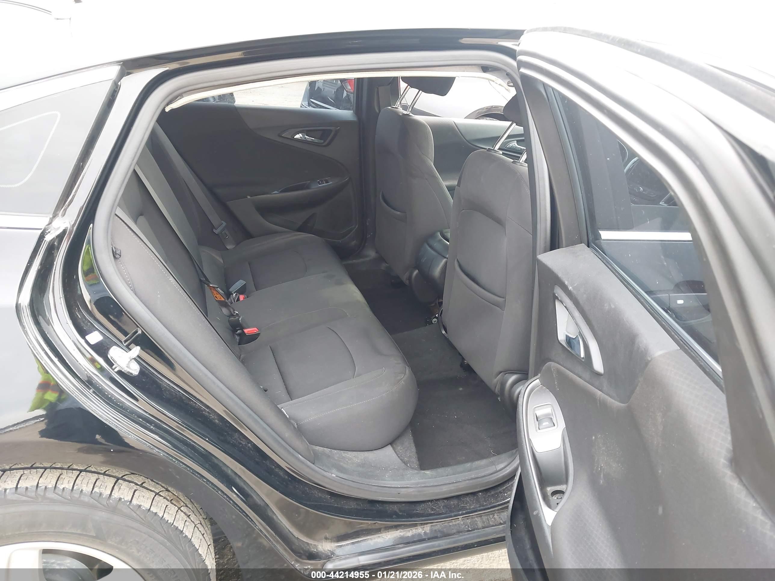 CHEVROLET MALIBU image 8
