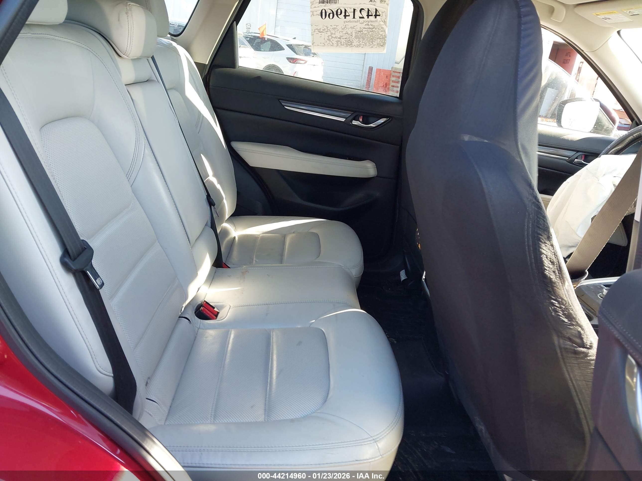 MAZDA CX-5 image 8