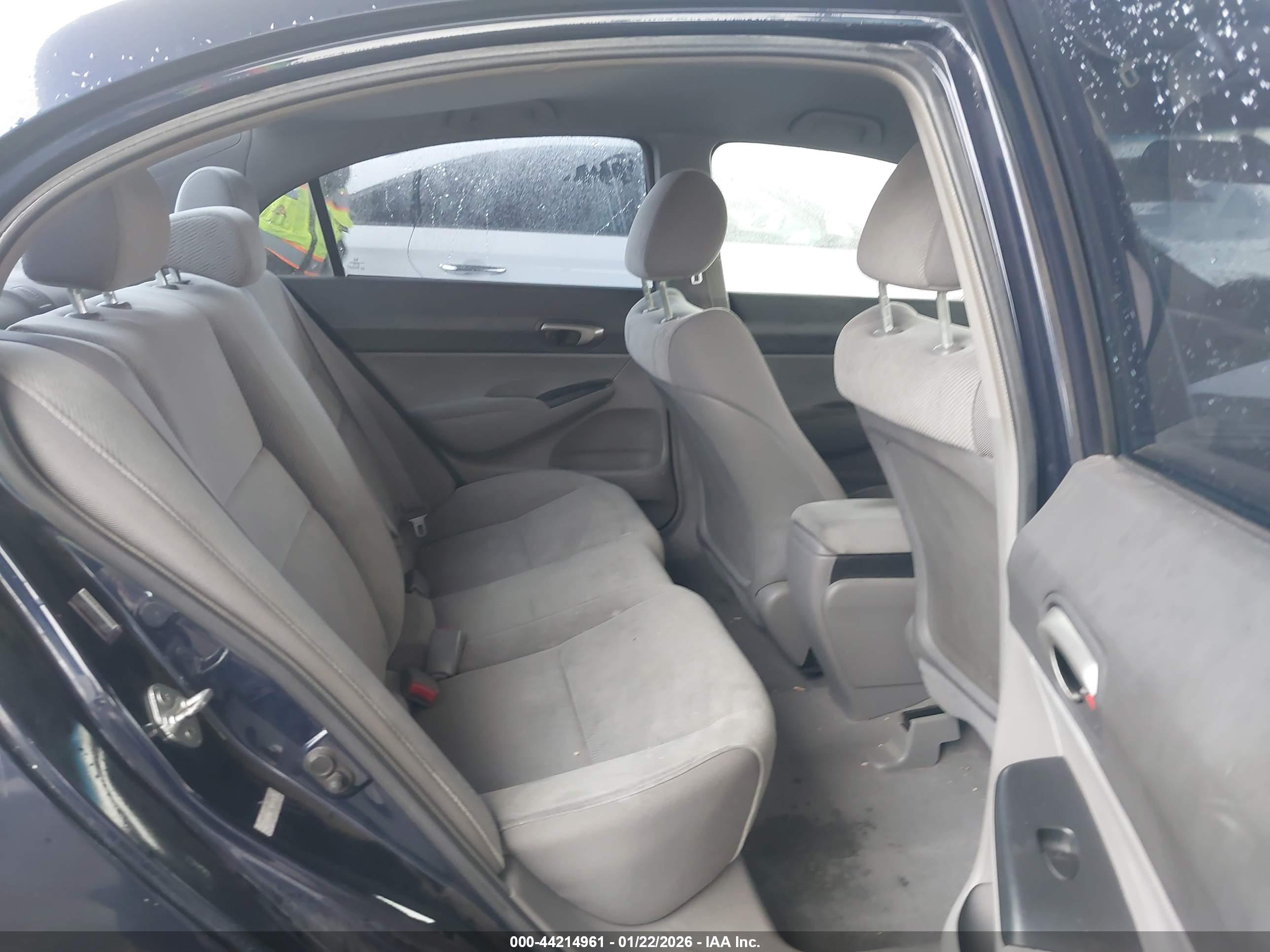 HONDA CIVIC image 8